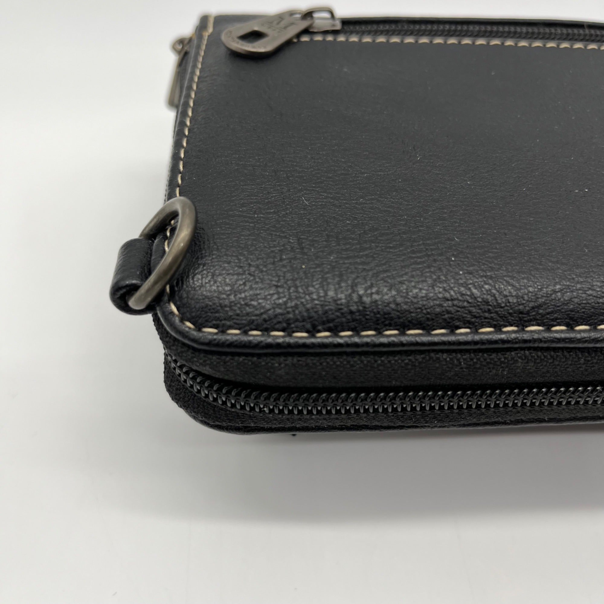 Montana West Black Leather Western Tooled Phone Case Crossbody Wallet