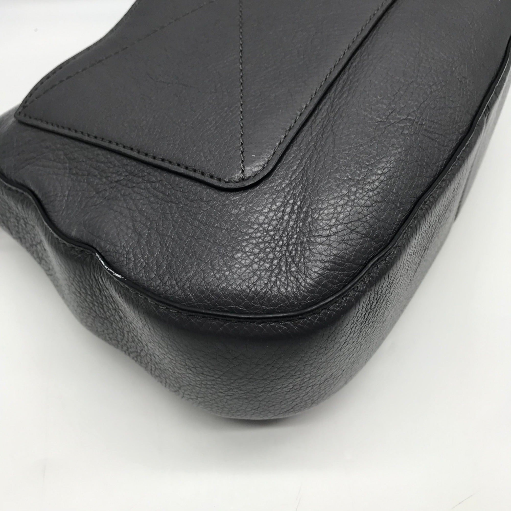 Marc Jacobs Stone Gray Pebbled Leather Recruit Nomad Saddle Bag