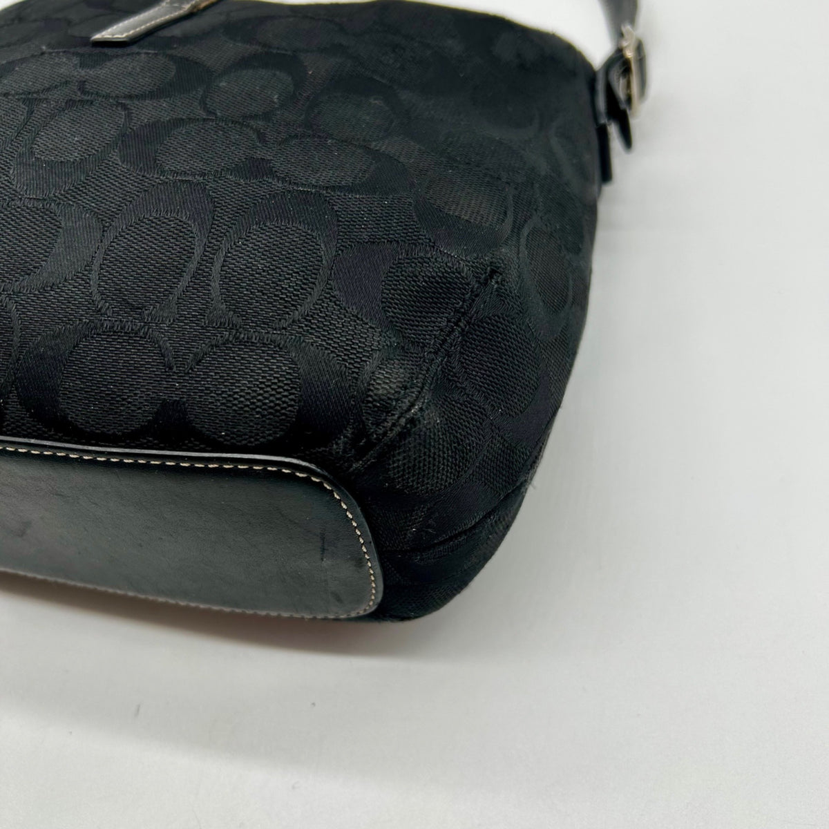 Coach Vintage Black Signature Canvas Clip Shoulder Bag