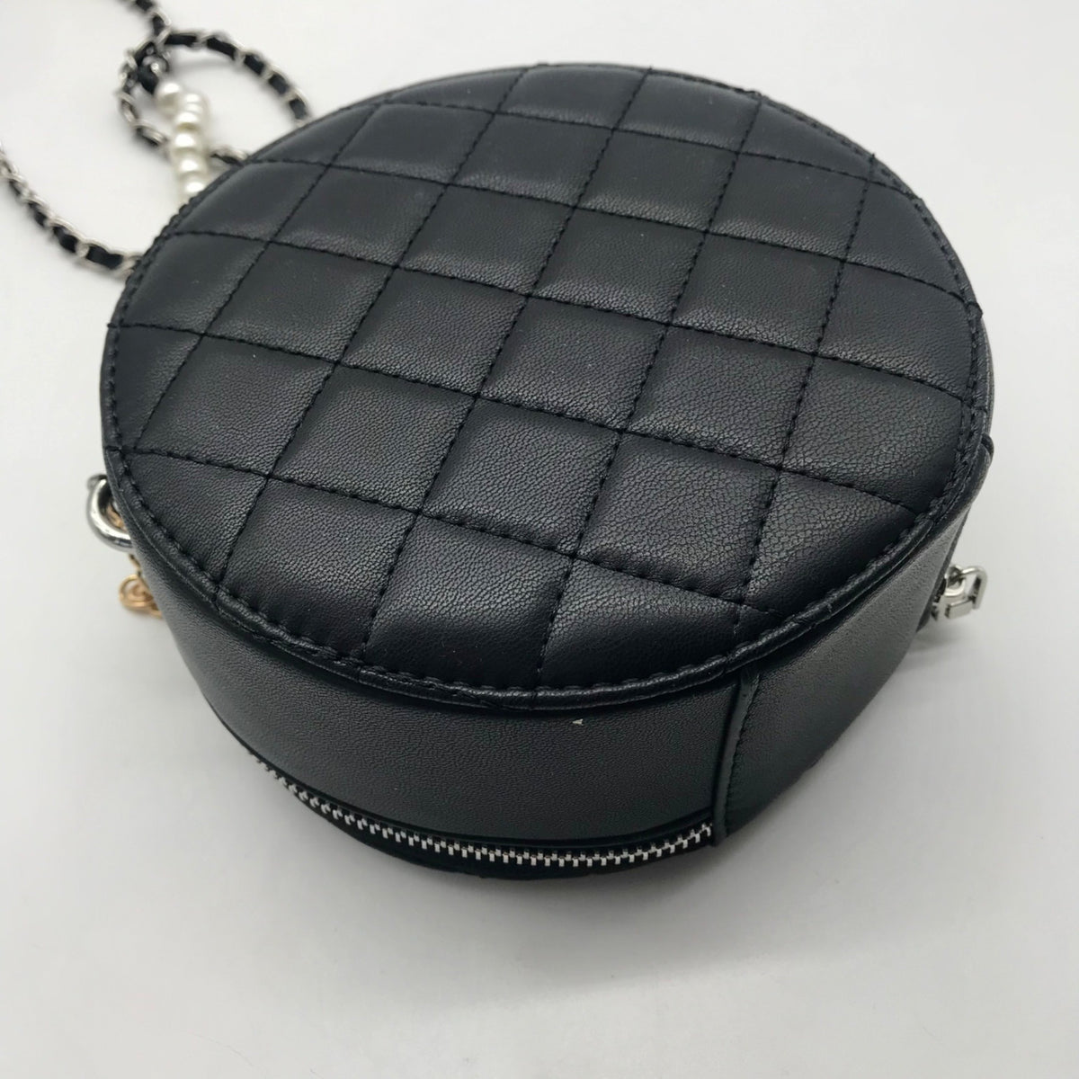 Badgley Mischka Black And Pearl Accent Faux Leather Circle Crossbody