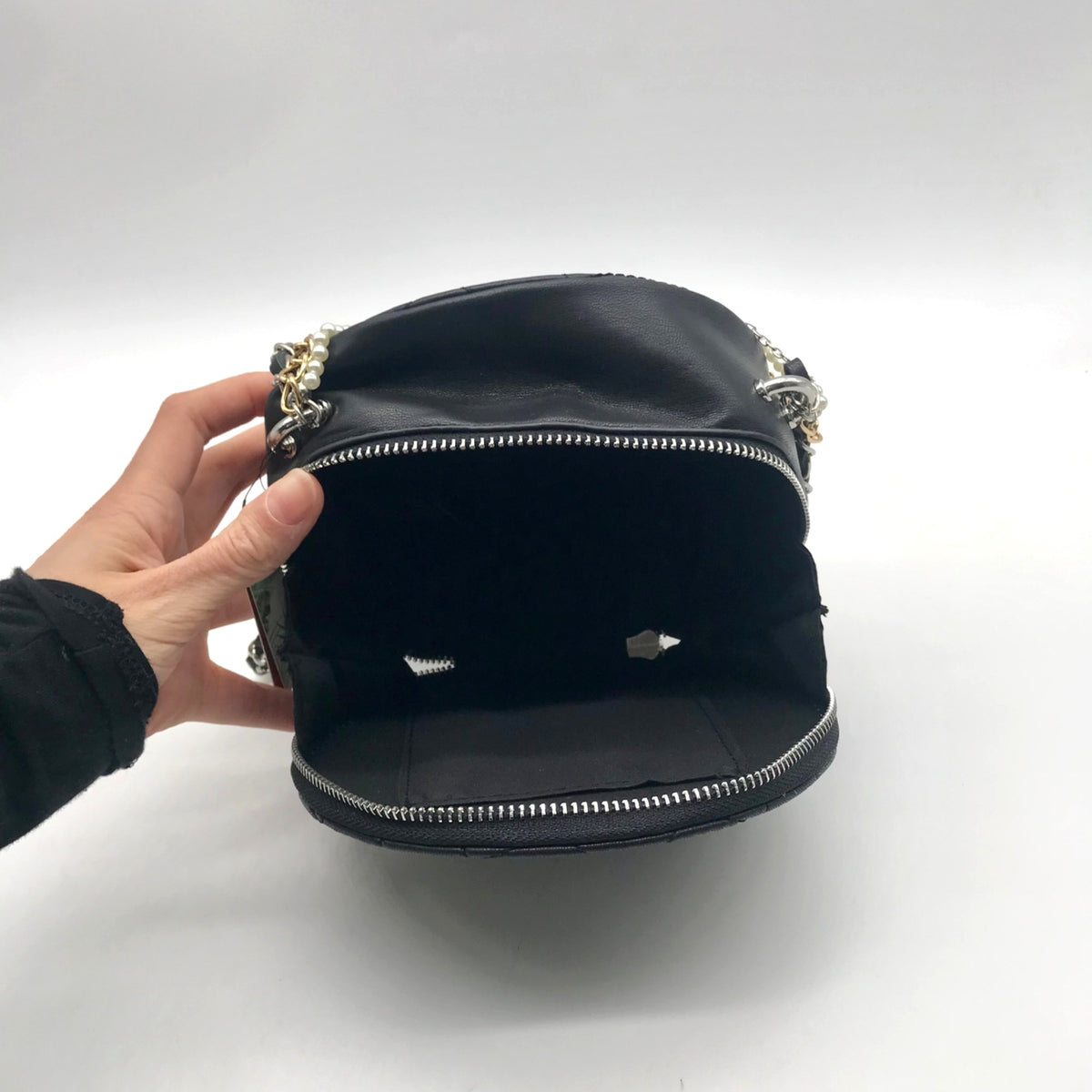 Badgley Mischka Black And Pearl Accent Faux Leather Circle Crossbody