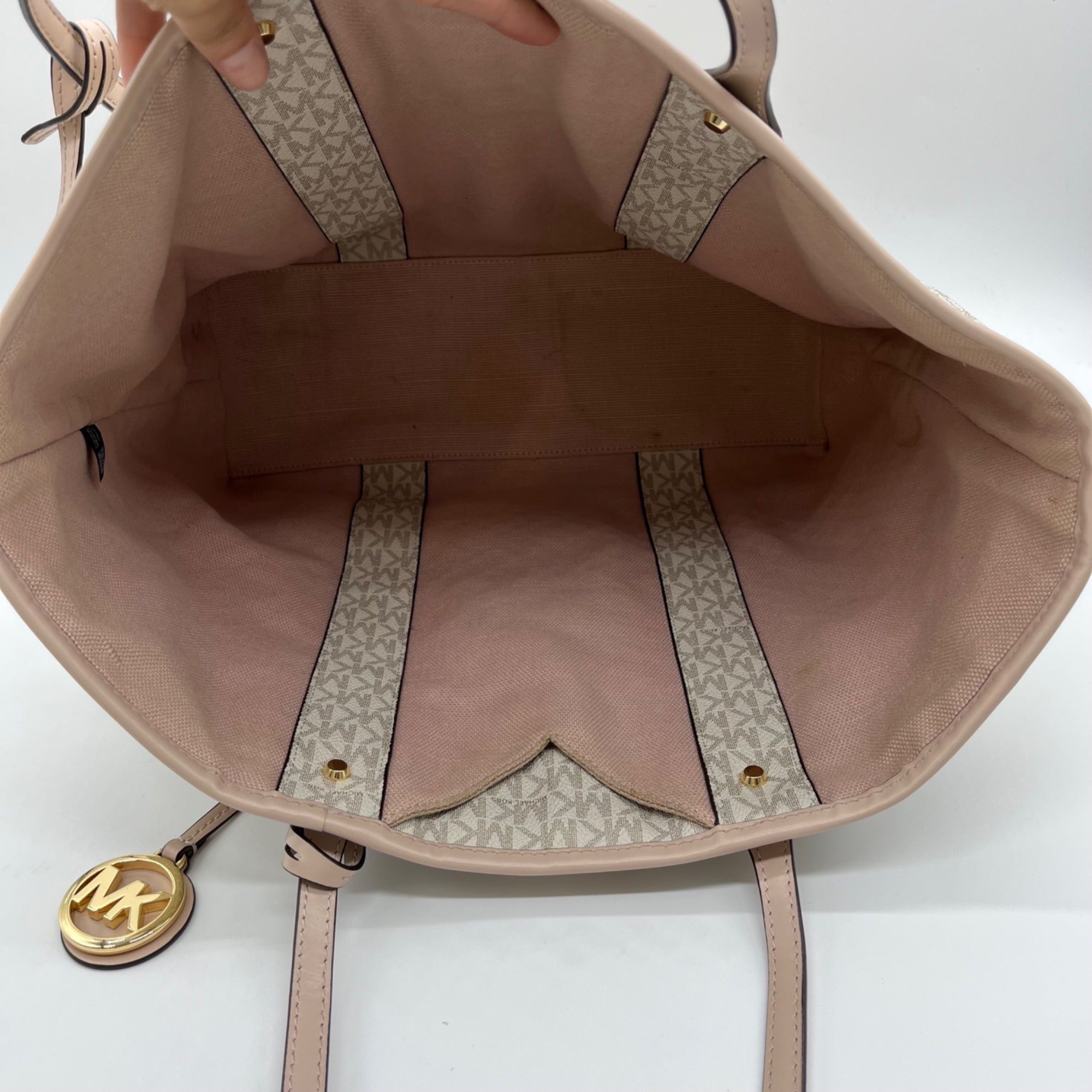 Michael Kors Vanilla &amp; Soft Pink Signature  Pebbled Leather Eva Large Stripped Tote Bag