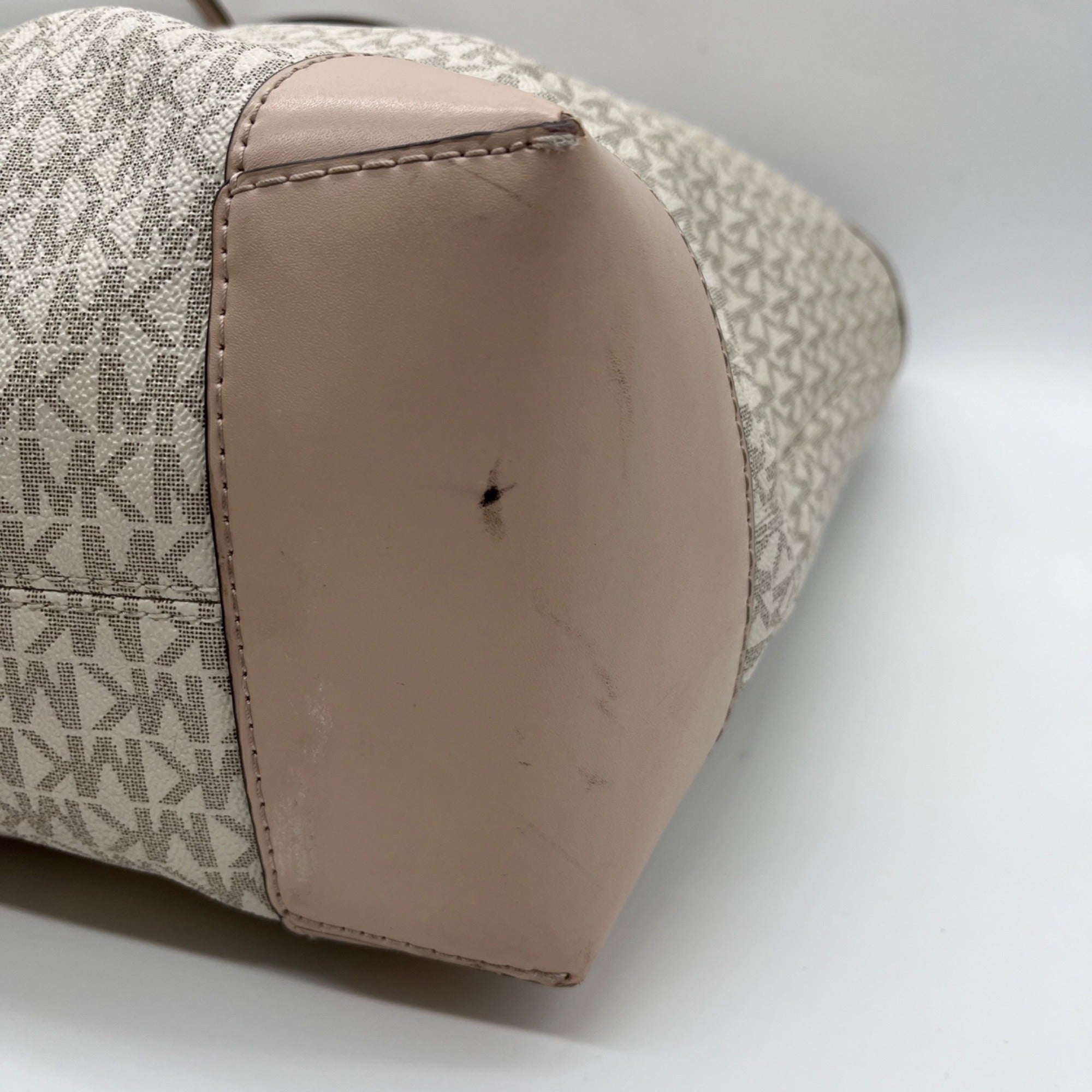 Michael Kors Vanilla &amp; Soft Pink Signature  Pebbled Leather Eva Large Stripped Tote Bag