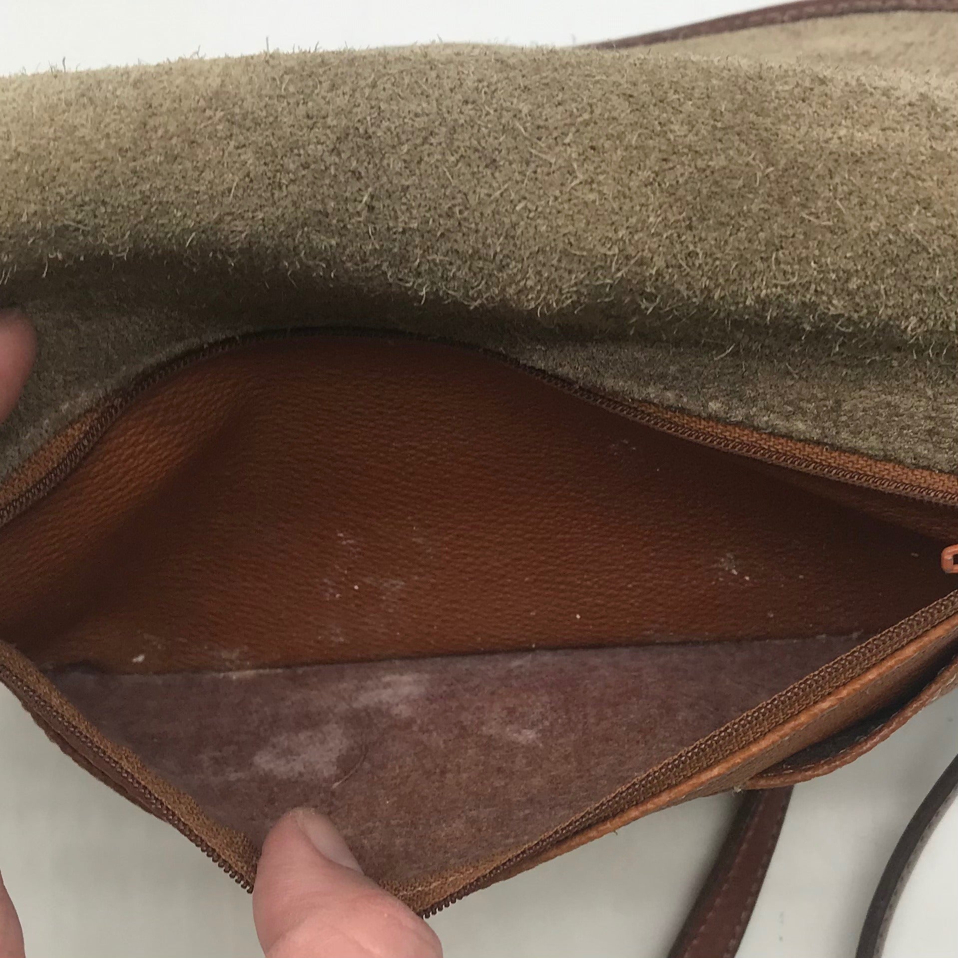 Dooney &amp; Bourke Taupe &amp; Brown Pebbled Leather Vintage Crossbody Bag