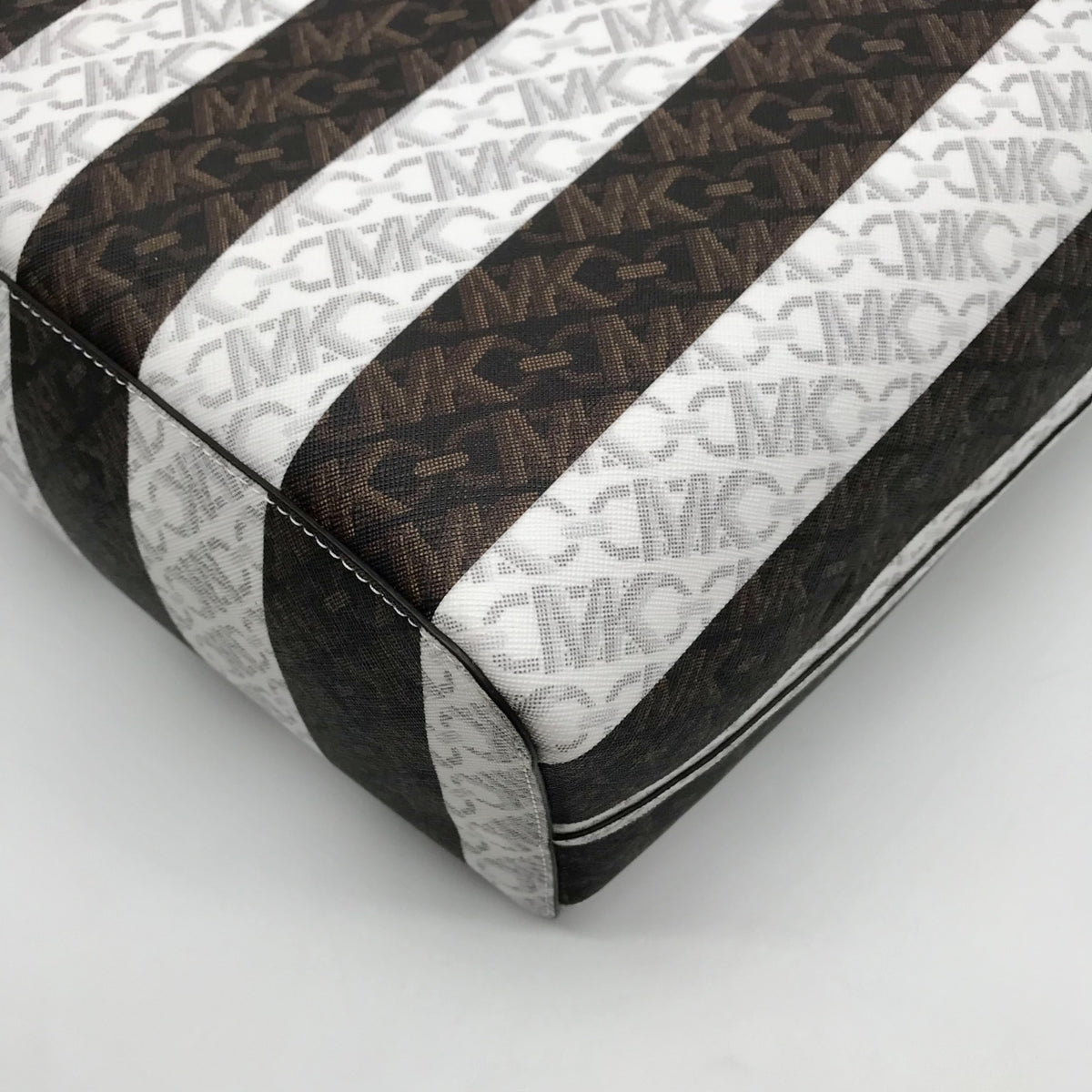 Michael Kors White &amp; Brown Large Eliza East West Reversible Tote &amp; Wallet