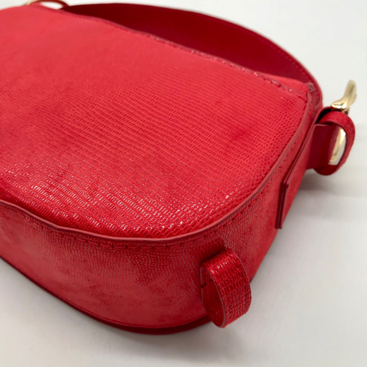 On 34th Red Jaqqy Small Lizard Crossbody Bag