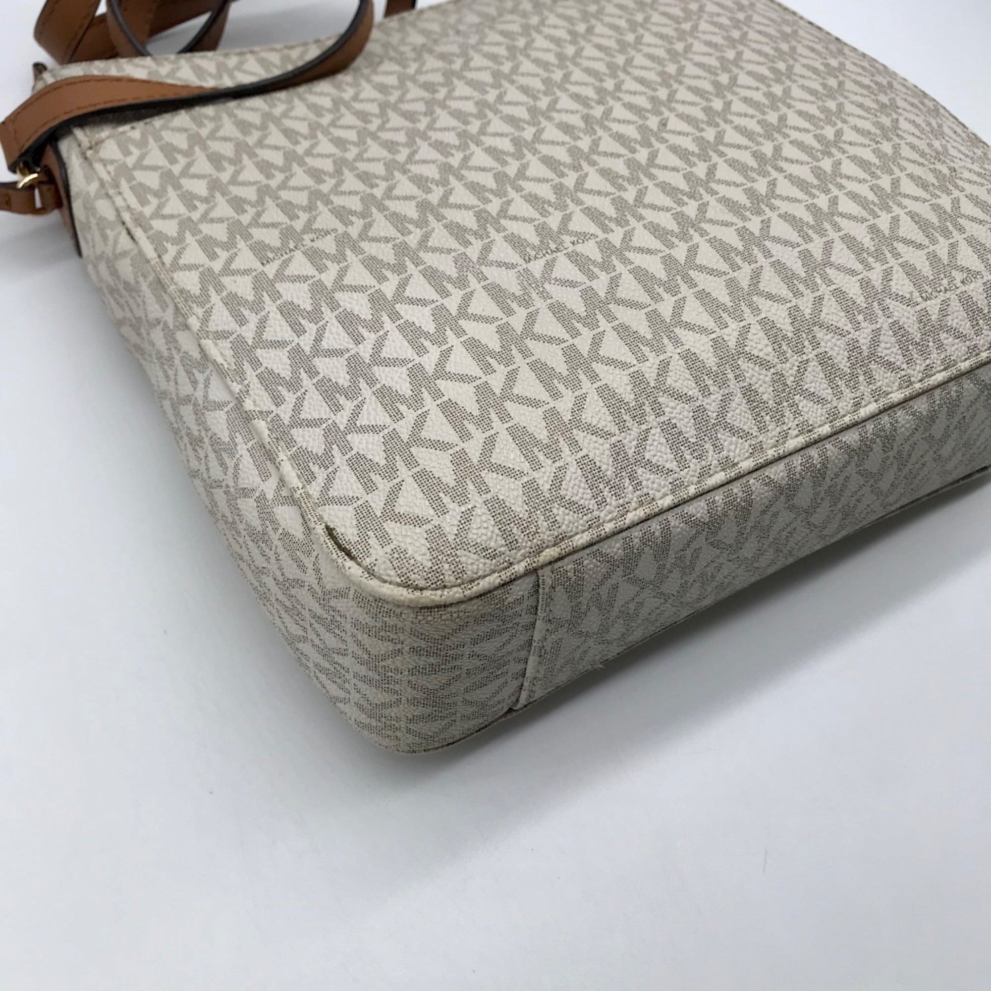 Michael Kors Cream Signature Coated Canvas Large Messenger Bag