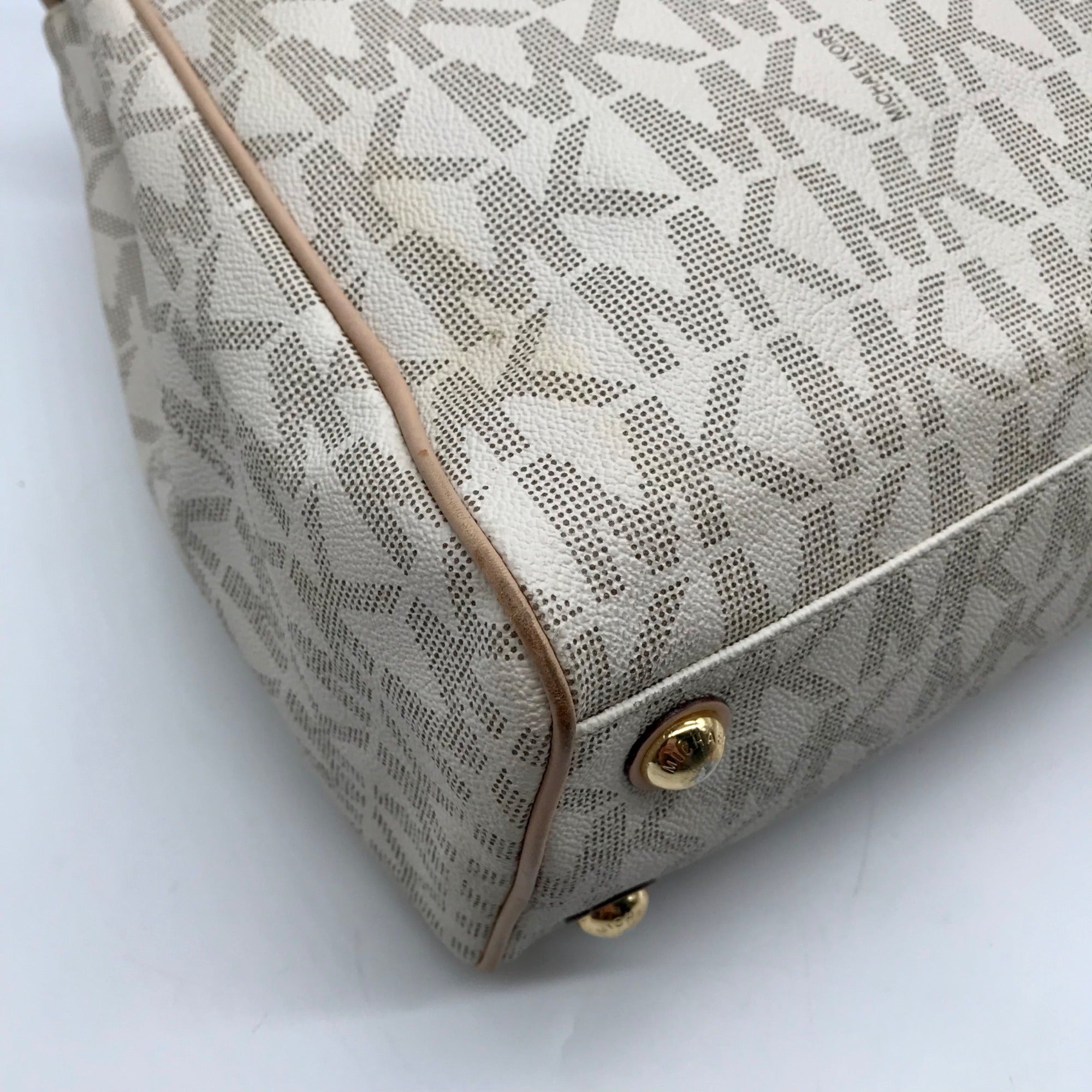 Michael Kors Vanilla Monogram Canvas Jet Set Work Tote Bag