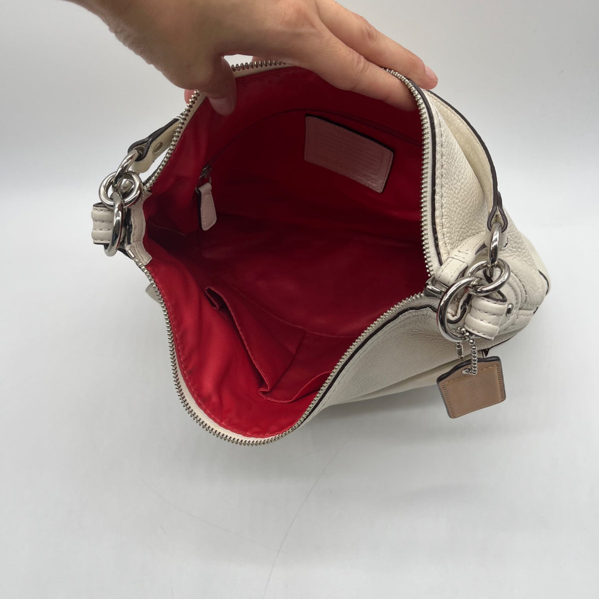 Coach Beige Poppy Avery Pebbled Hobo Bag 22423