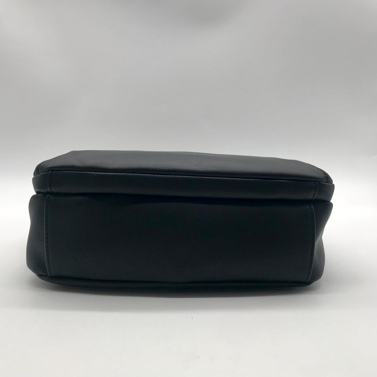 Giani Bernini Sleek Black Nappa Leather Shoulder Bag