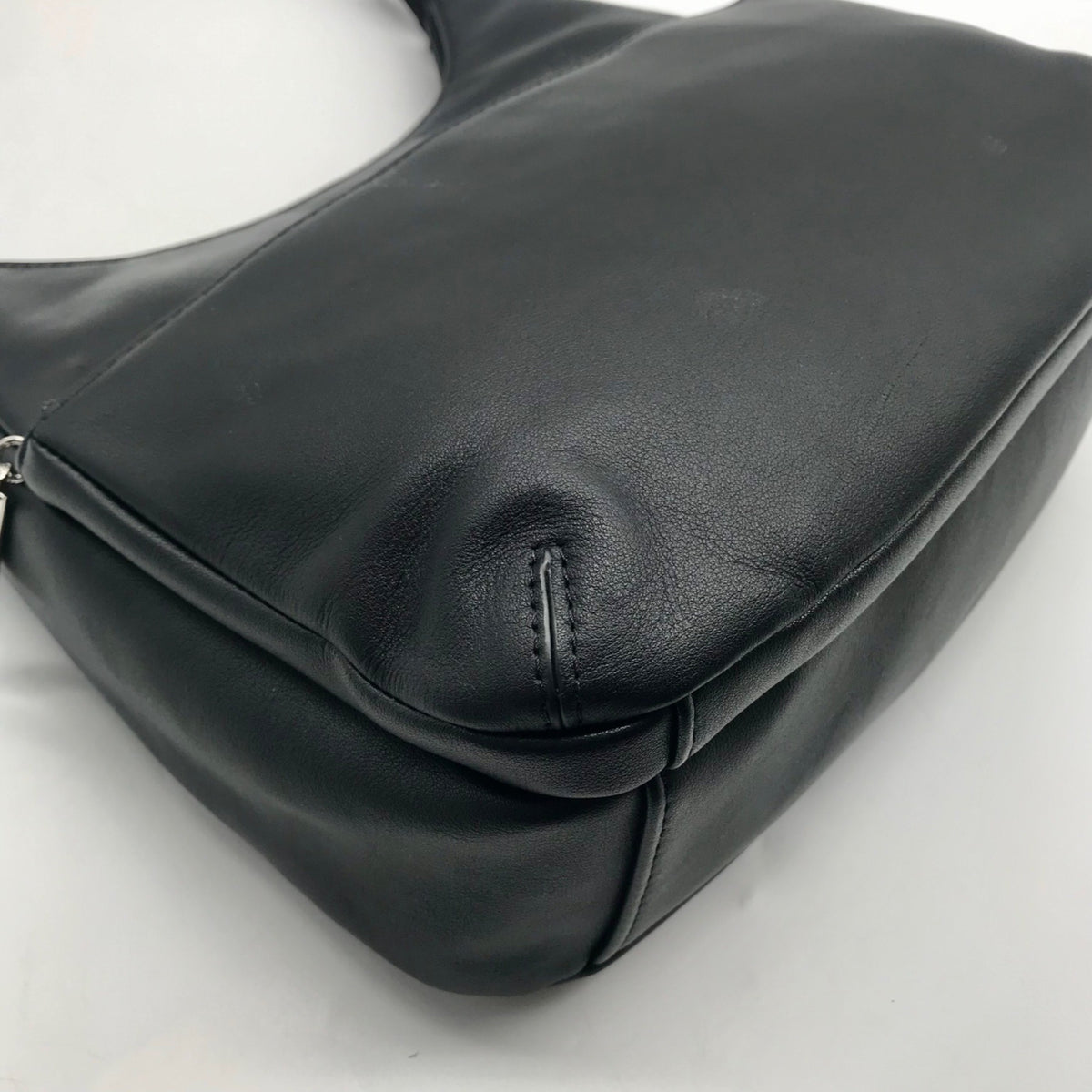Giani Bernini Sleek Black Nappa Leather Shoulder Bag