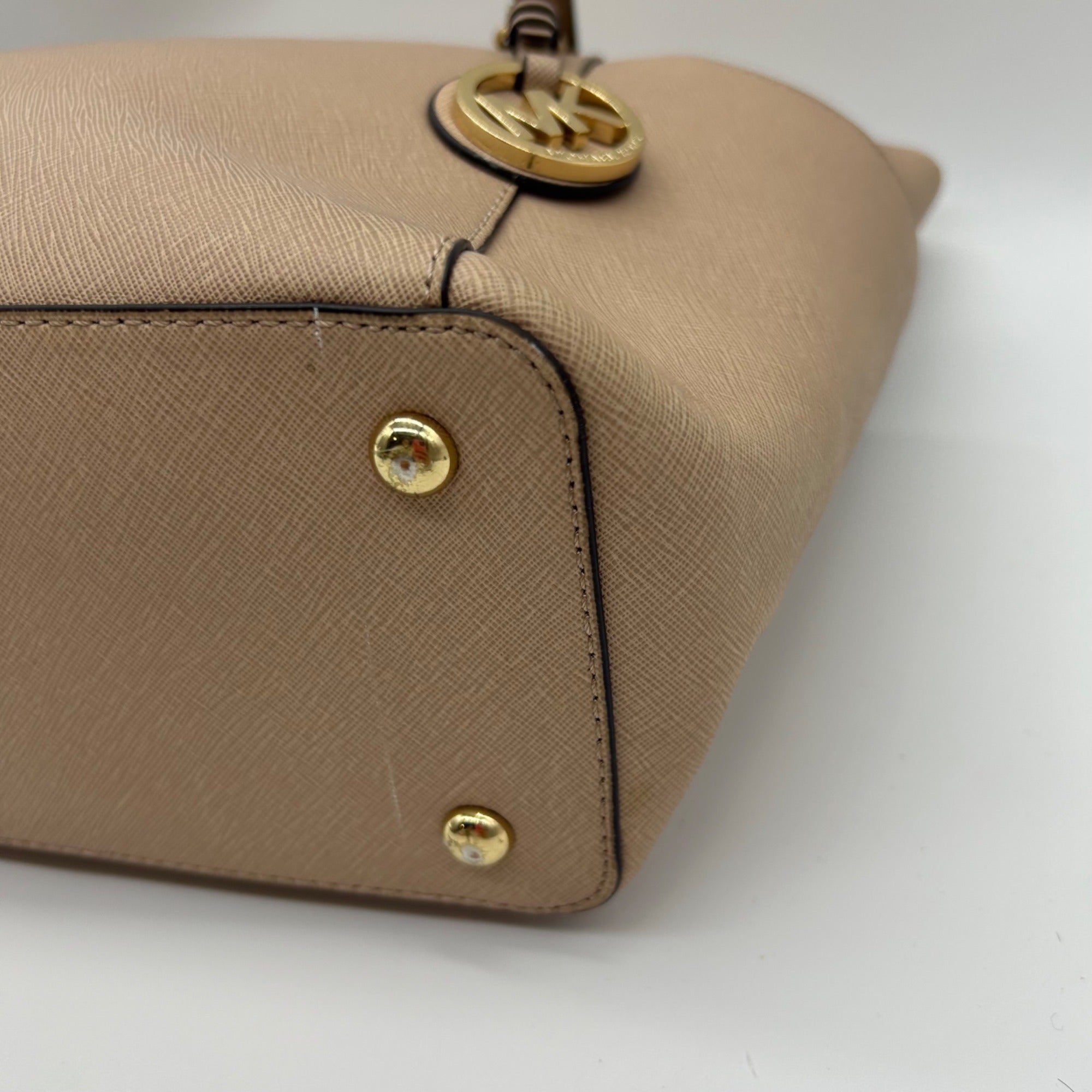 Michael Kors Beige Leather Shoulder Bag