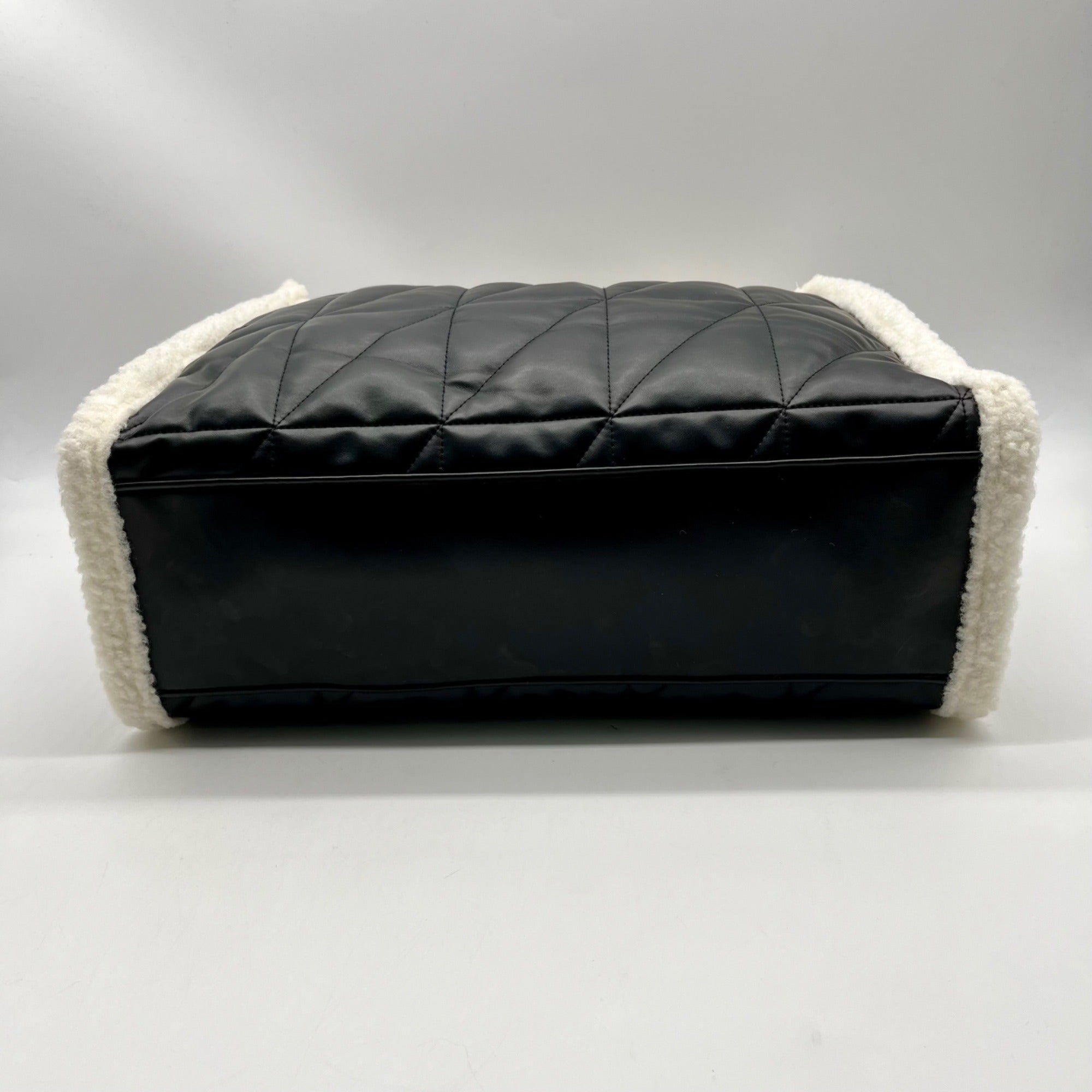 Unbranded Black And Fur Shoulder Bag