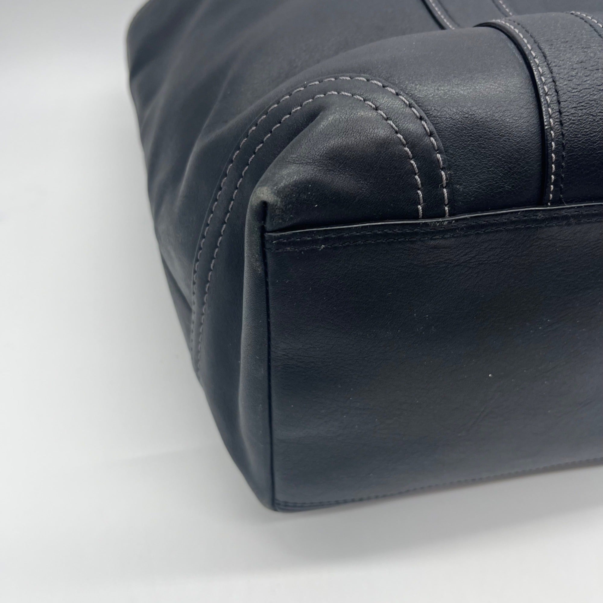 Coach Black Leather Gallery Tote Bag F10195