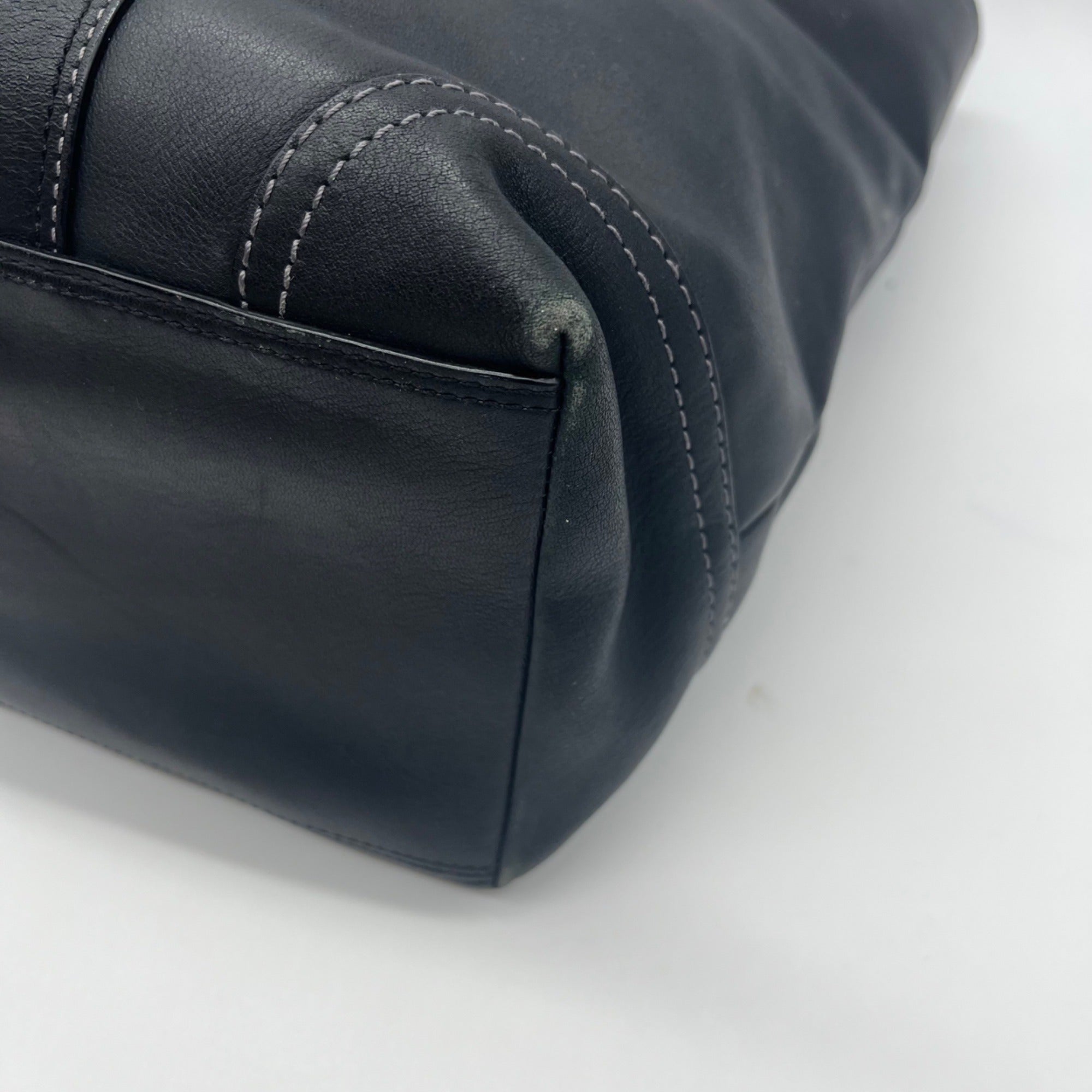 Coach Black Leather Gallery Tote Bag F10195