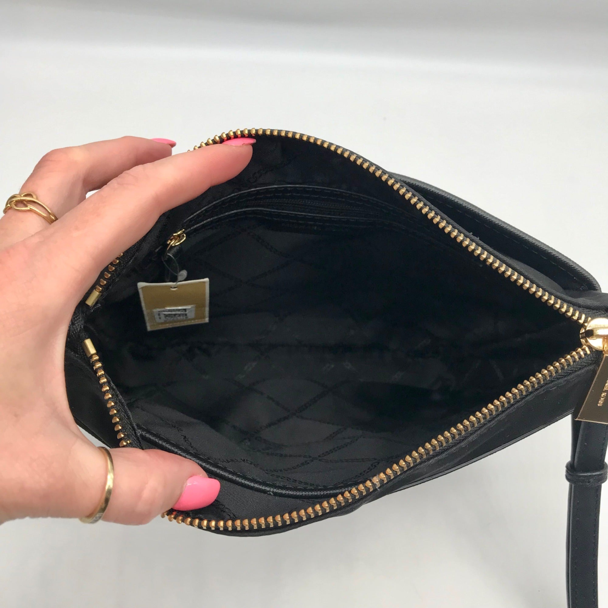 Michael Kors Black Nylon Jet Set Large Gabardine Messenger Bag