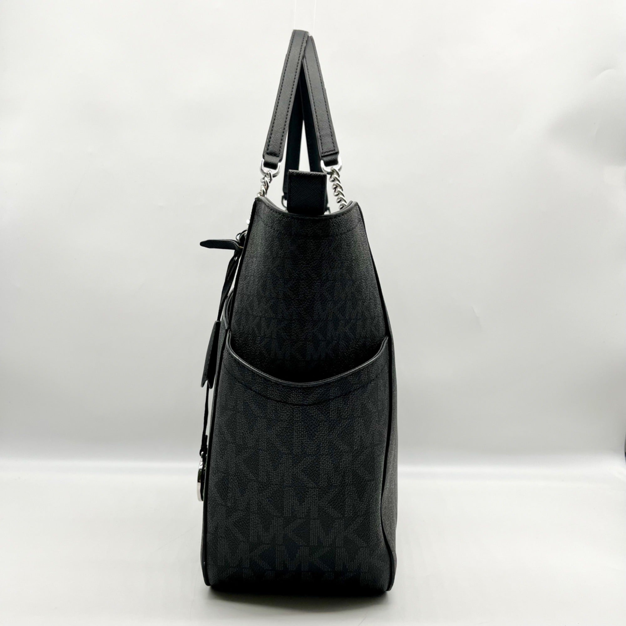 Michael Kors Black Monogram Canvas Jet Set Logo Chain Shoulder Bag