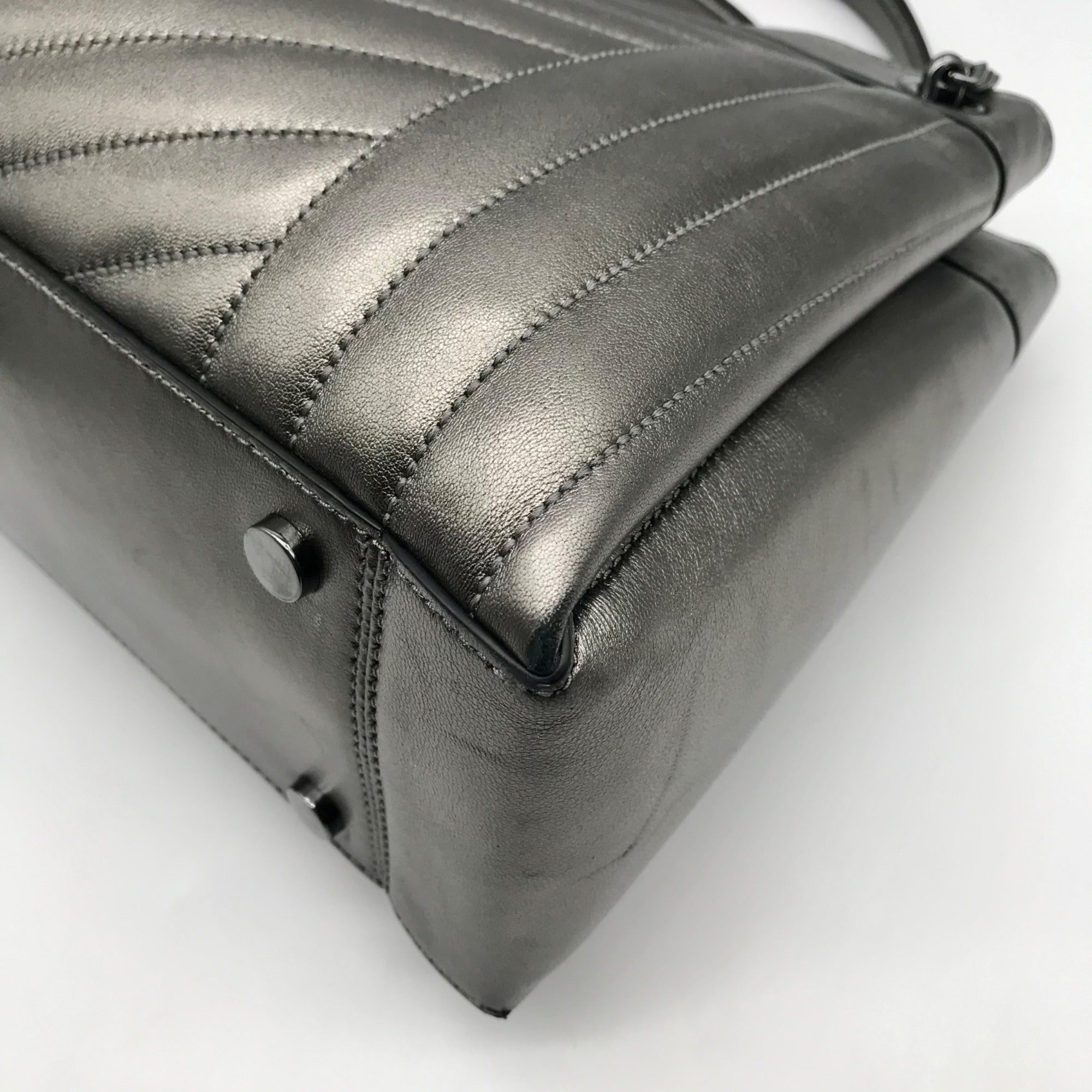 Michael Kors Metallic Grey Leather Susan Quilted Shoulder Bag