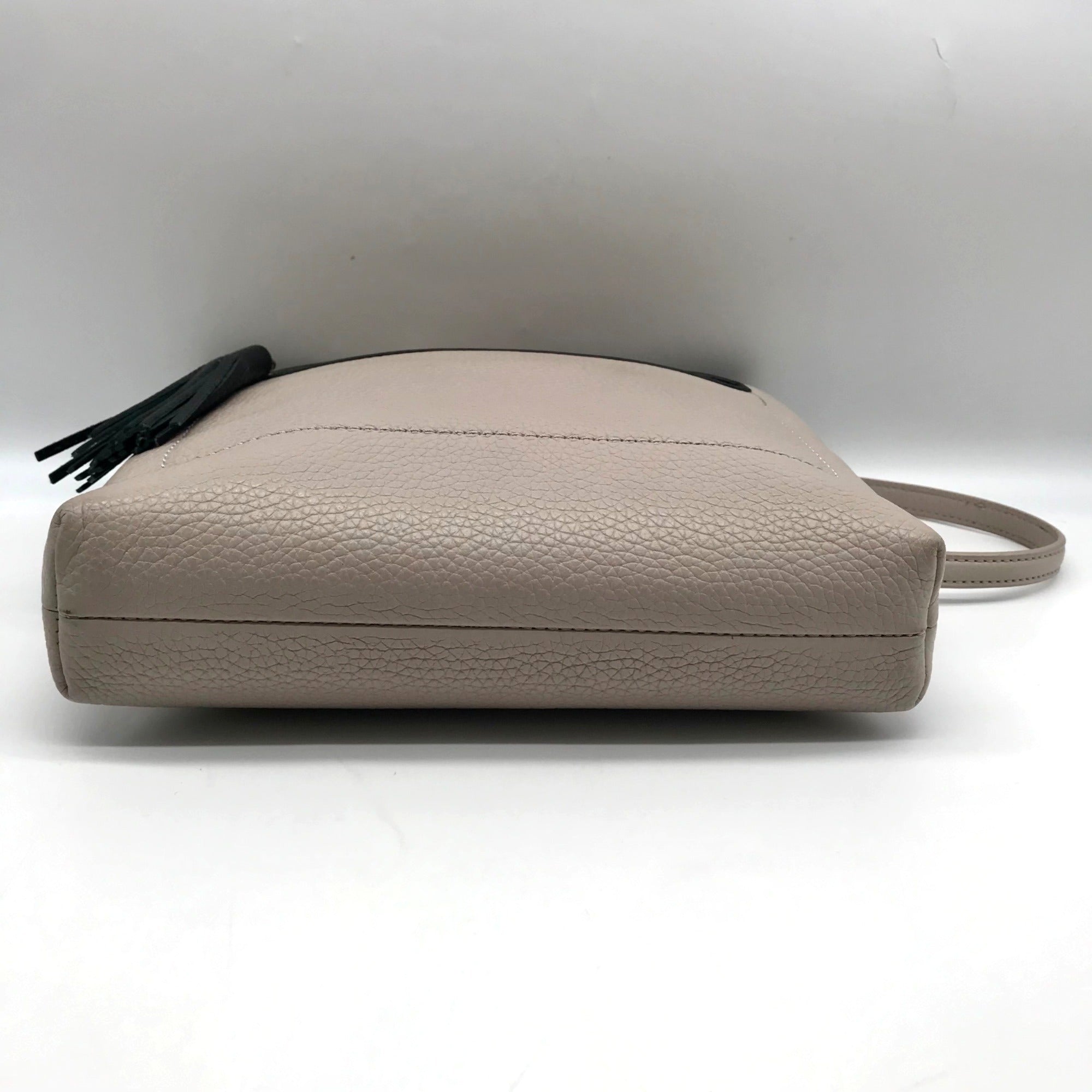 Kate Spade Gray and Black Pebbled Leather Chester Street Dessi Crossbody