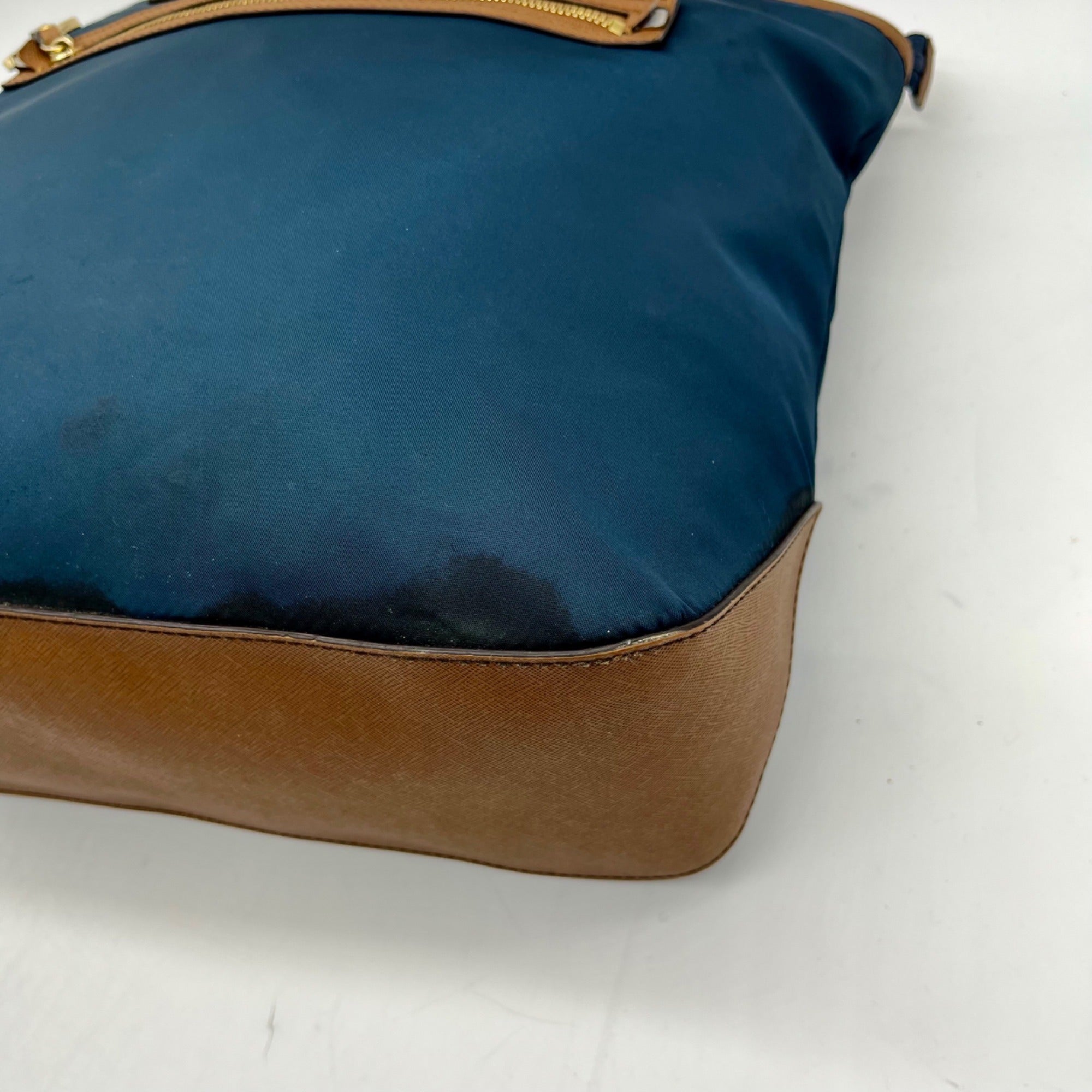 Michael Kors Kempton Large EW Navy Blue Nylon Shoulder Bag
