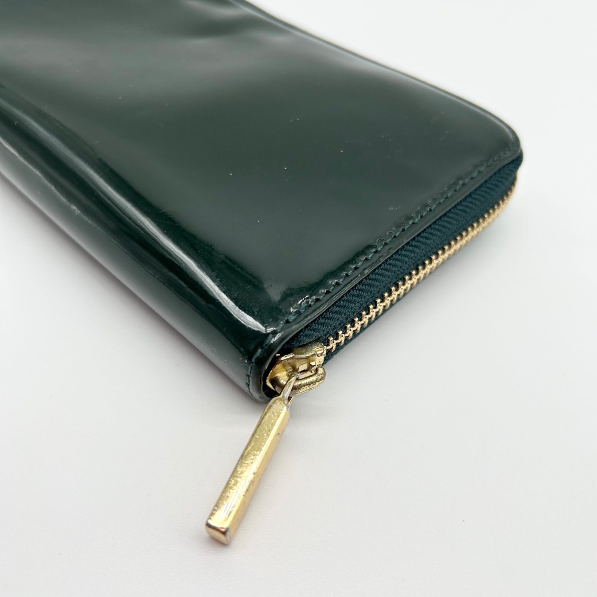 Tory Burch Black Patent Leather Continental Zip-Around Wallet