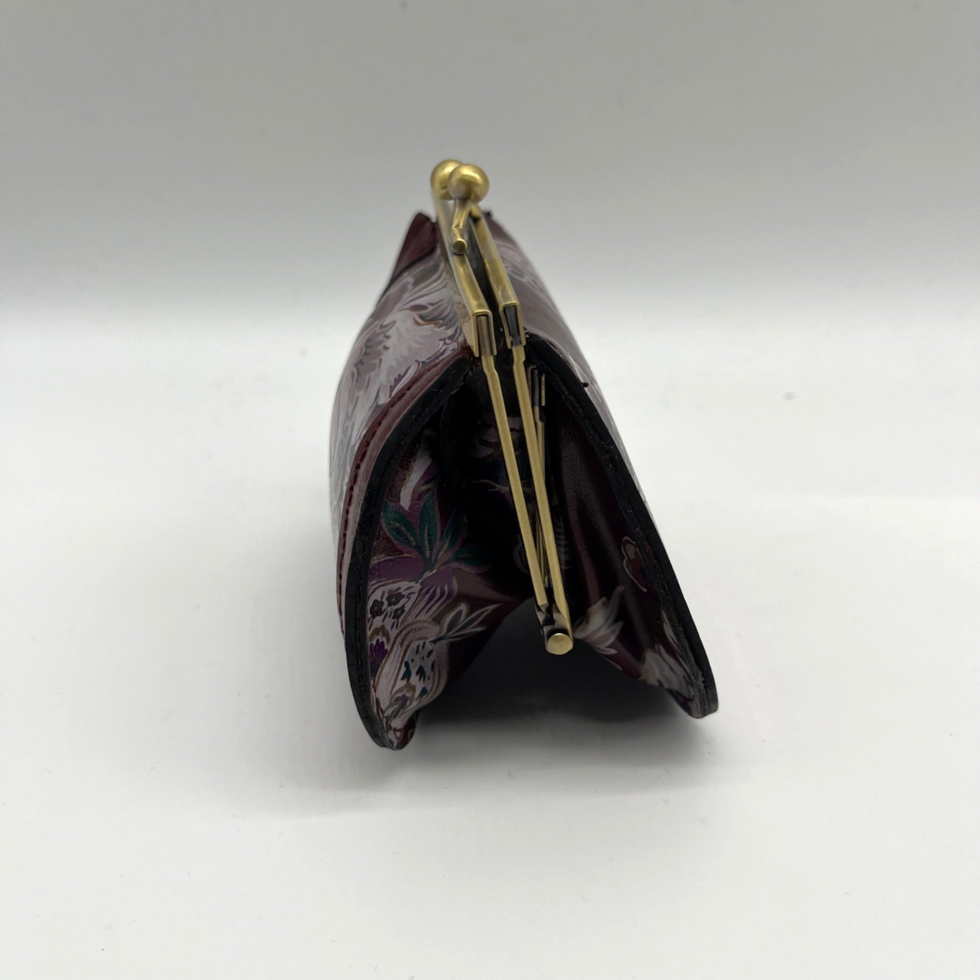 Patricia Nash European Floral Leather Framed Kiss-lock Keychain Wallet