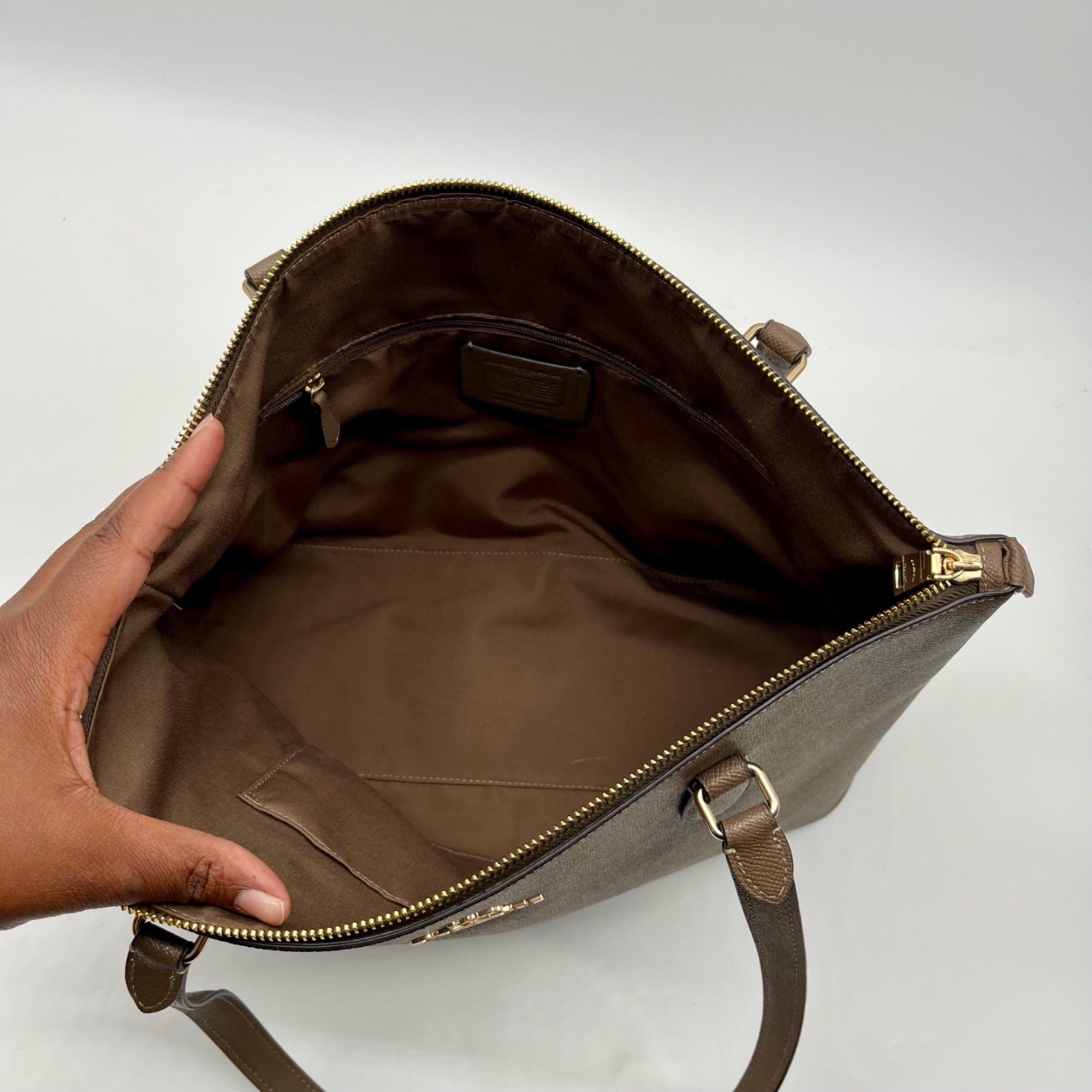 Coach Brown Leather Gallery Tote Bag CV402
