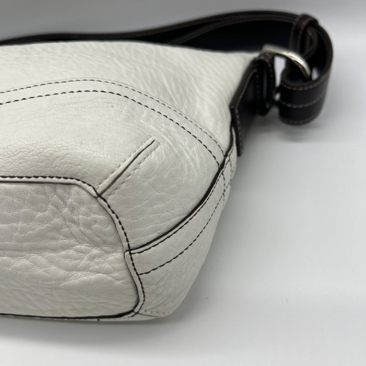 Coach White Vintage Leather Soho Pebbled Hobo Shoulder Bag