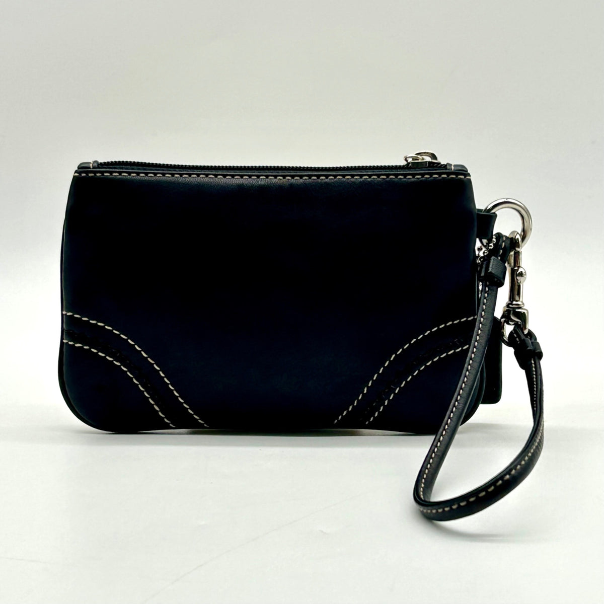 Coach Vintage Black Leatherware Small Zip Wristlet