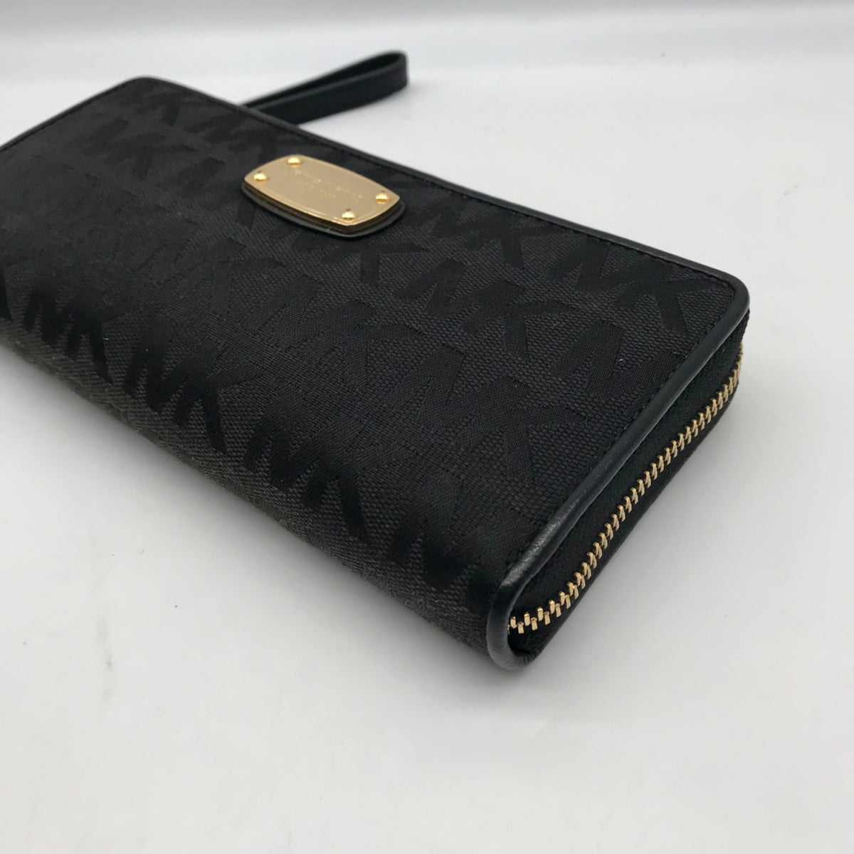 Michael Kors Black Monogram Canvas Jet Set Travel Continental Wallet