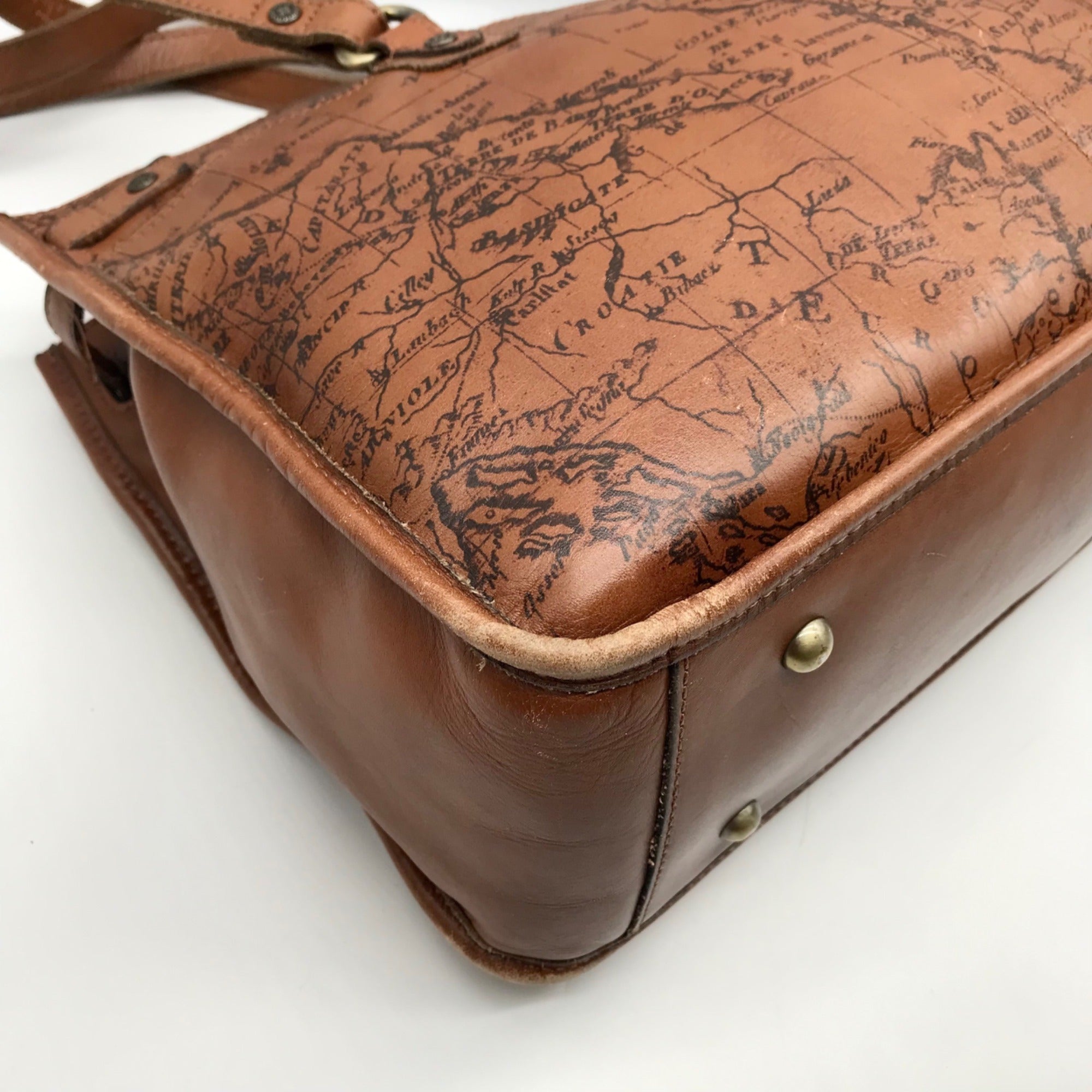 Patricia Nash Brown Leather Map Print Tote And Wallet