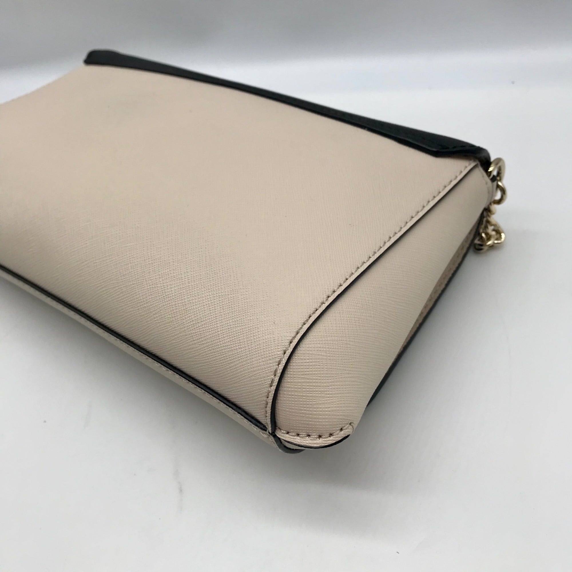 Kate Spade Black and Cream Saffiano Leather Laurel Way Greer Crossbody Bag