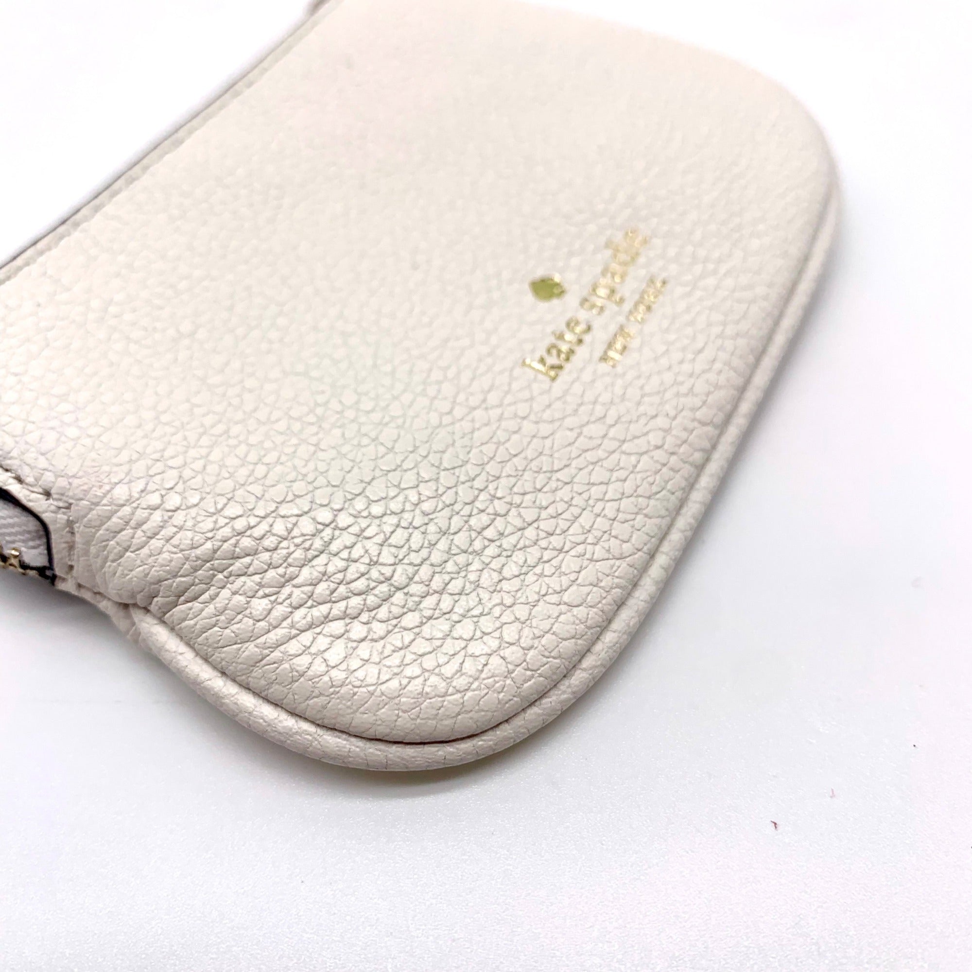 Kate Spade White Pebbled Leather Zip-Up Coin Purse