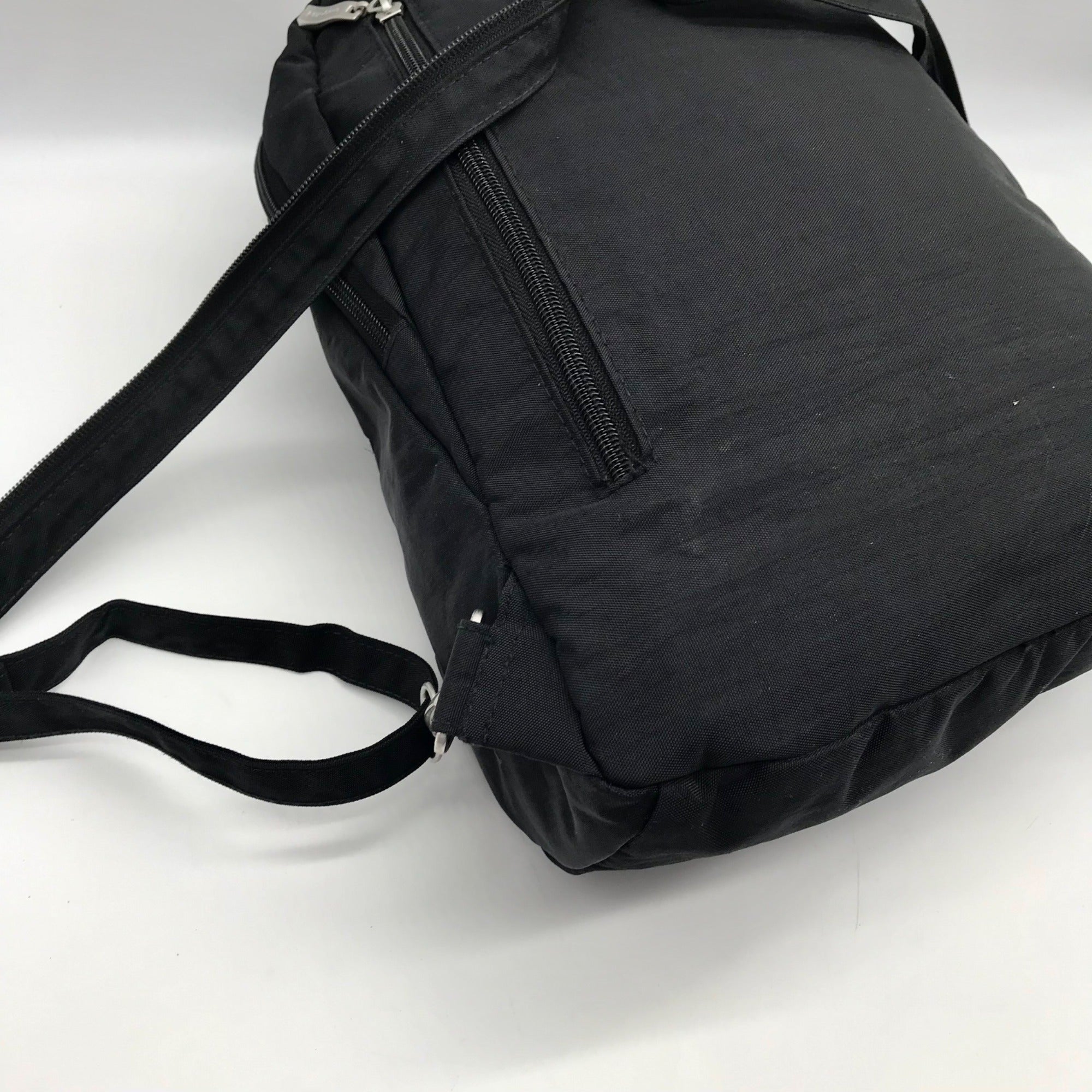 Baggallini Black Nylon Excursion Convertible Sling Bag