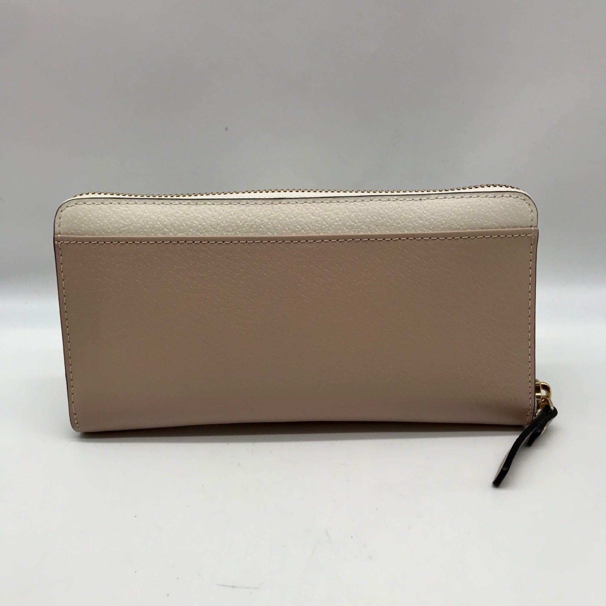 Kate Spade White and Tan Pebbled Leather Grove Street Neda Wallet