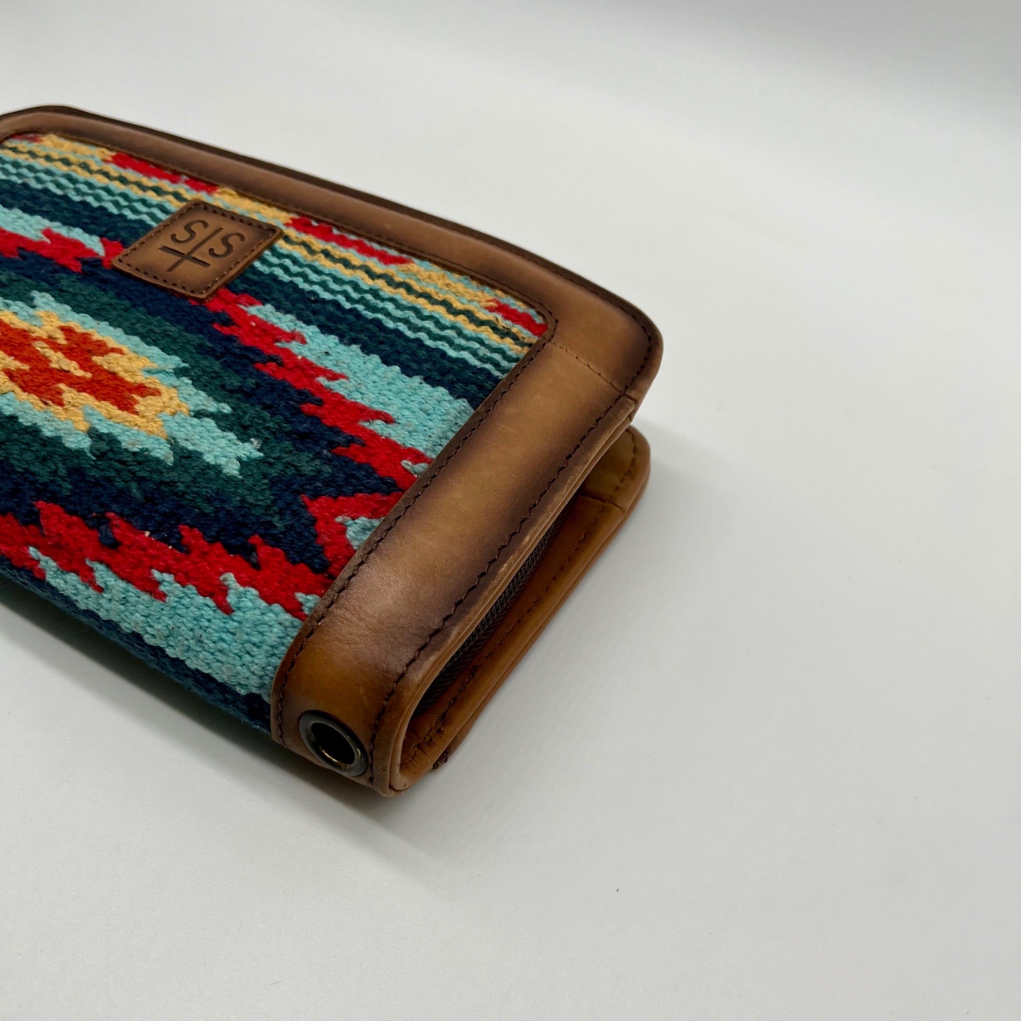 STS Ranchwear Chaynee Multi colored  Valley Serape Evie Organizer