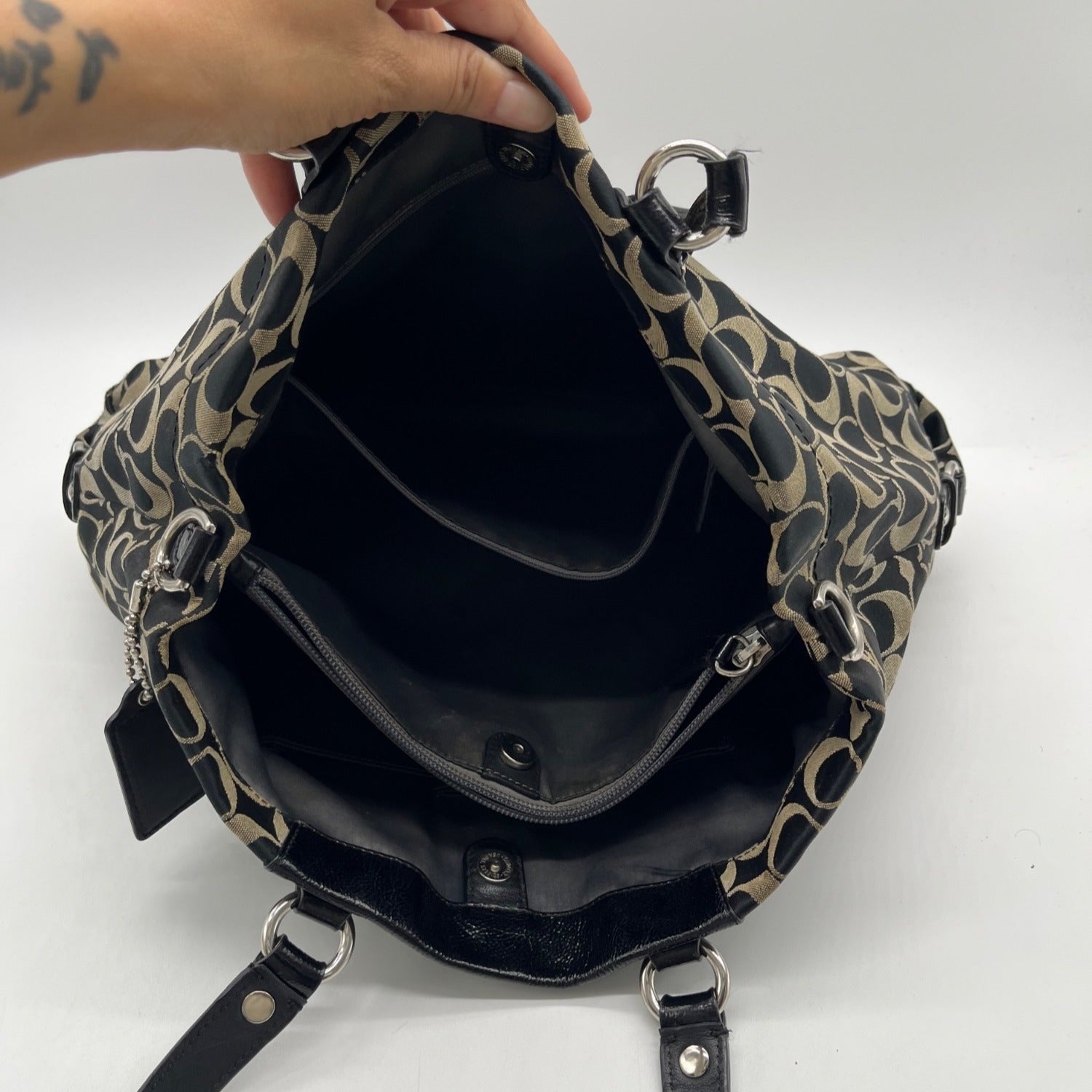 Coach Ashely Black Signature Satchel Bag F15510