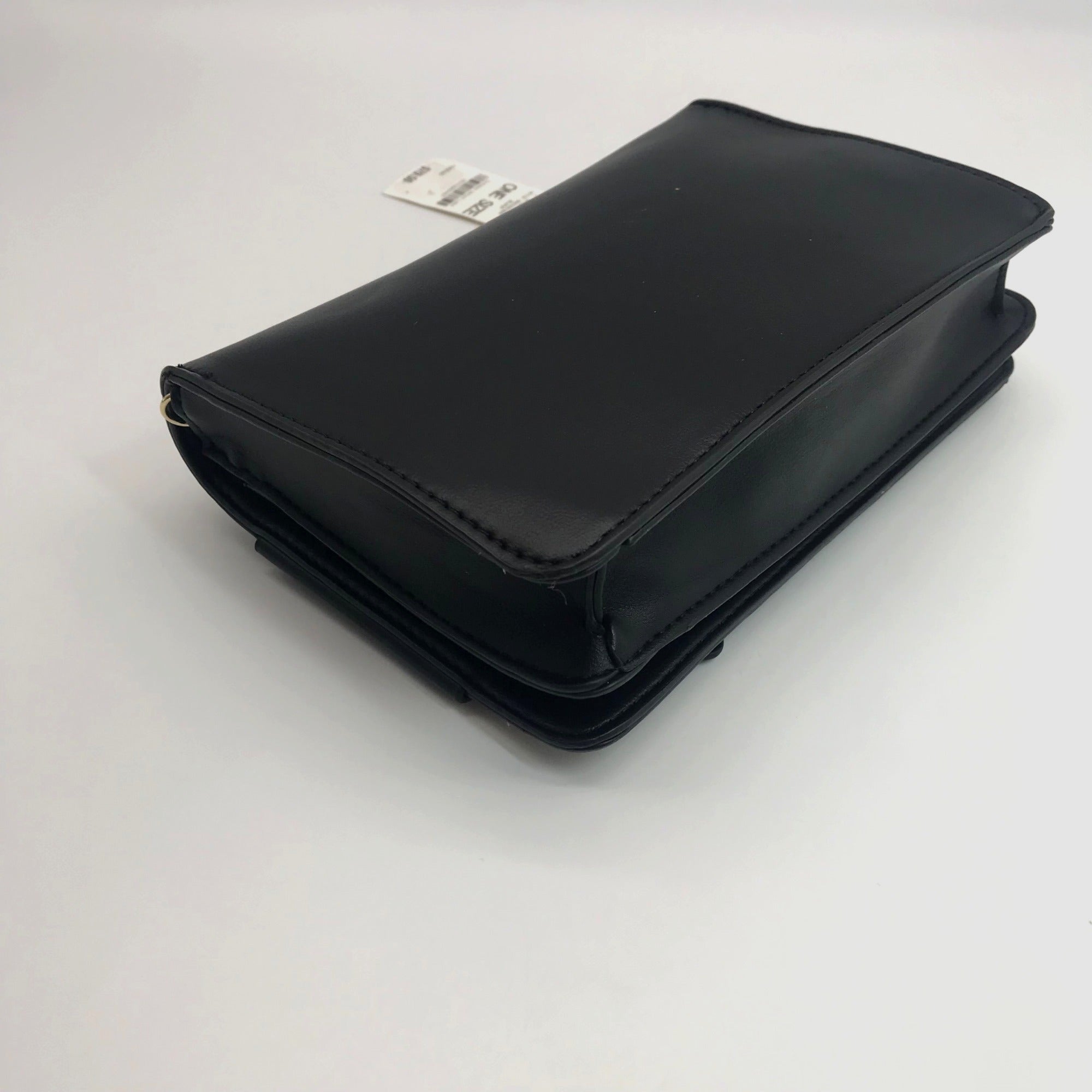 On 34th Black Rosemari Clutch
