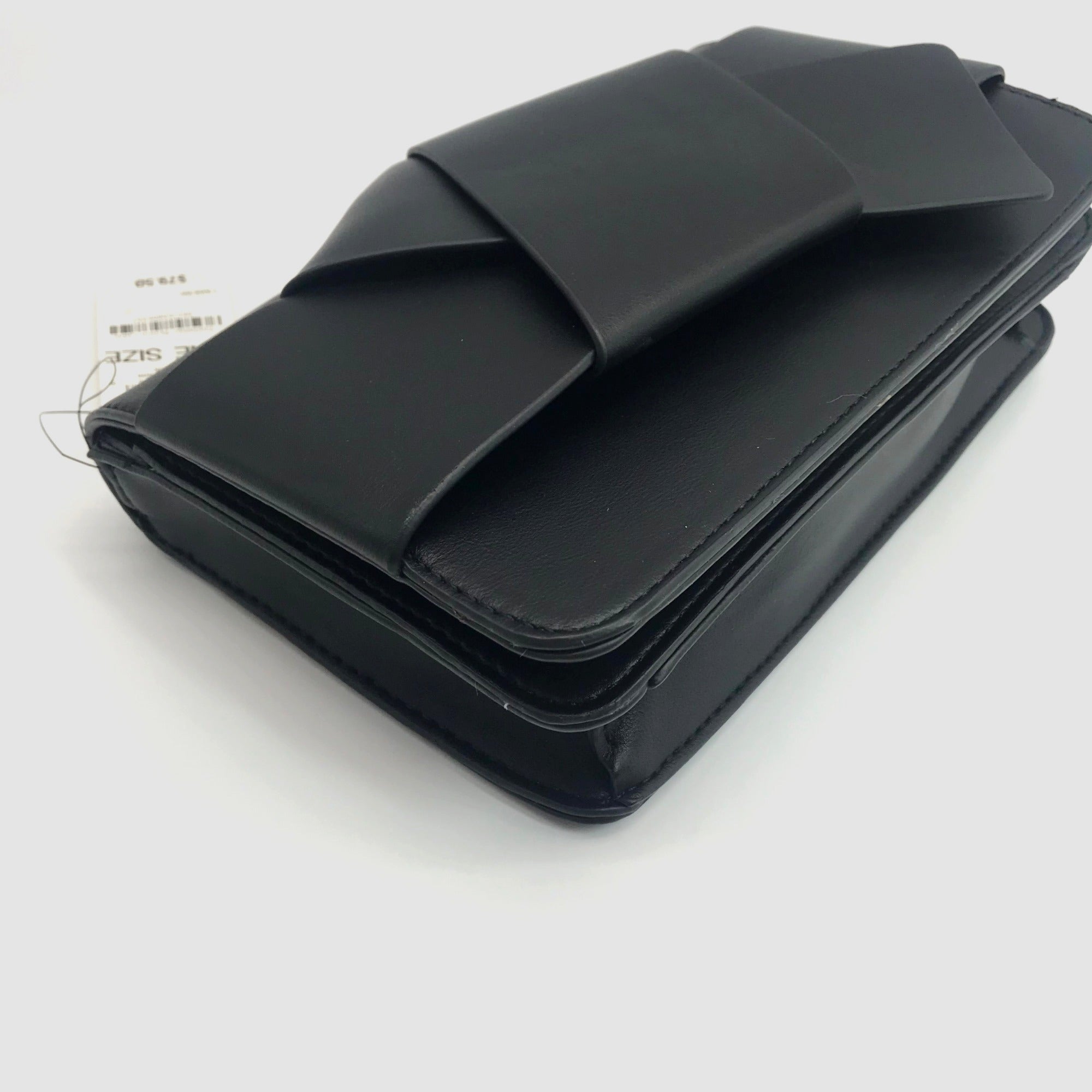 On 34th Black Rosemari Clutch
