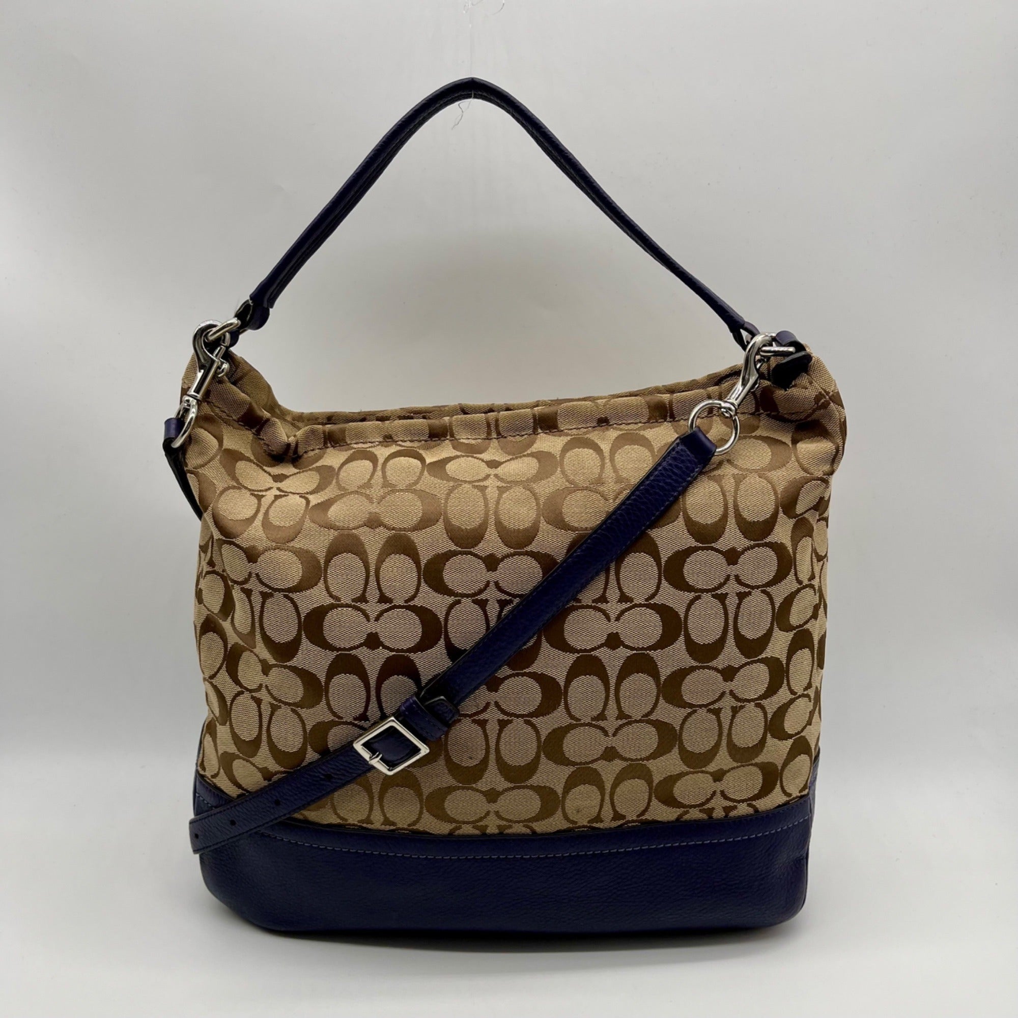 Coach Signature Canvas Hobo Shoulder Bag F23279