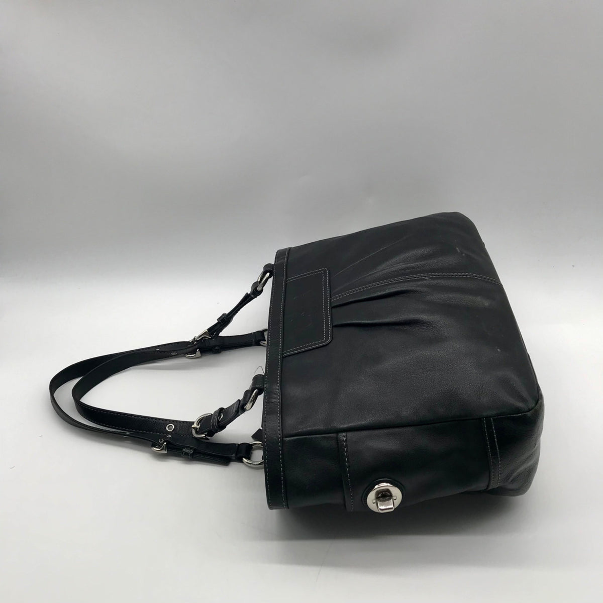 Coach Black Leather Gallery Pleated Tote Bag F13759