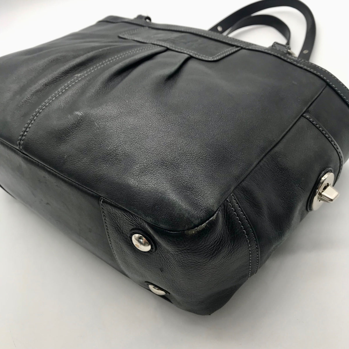 Coach Black Leather Gallery Pleated Tote Bag F13759