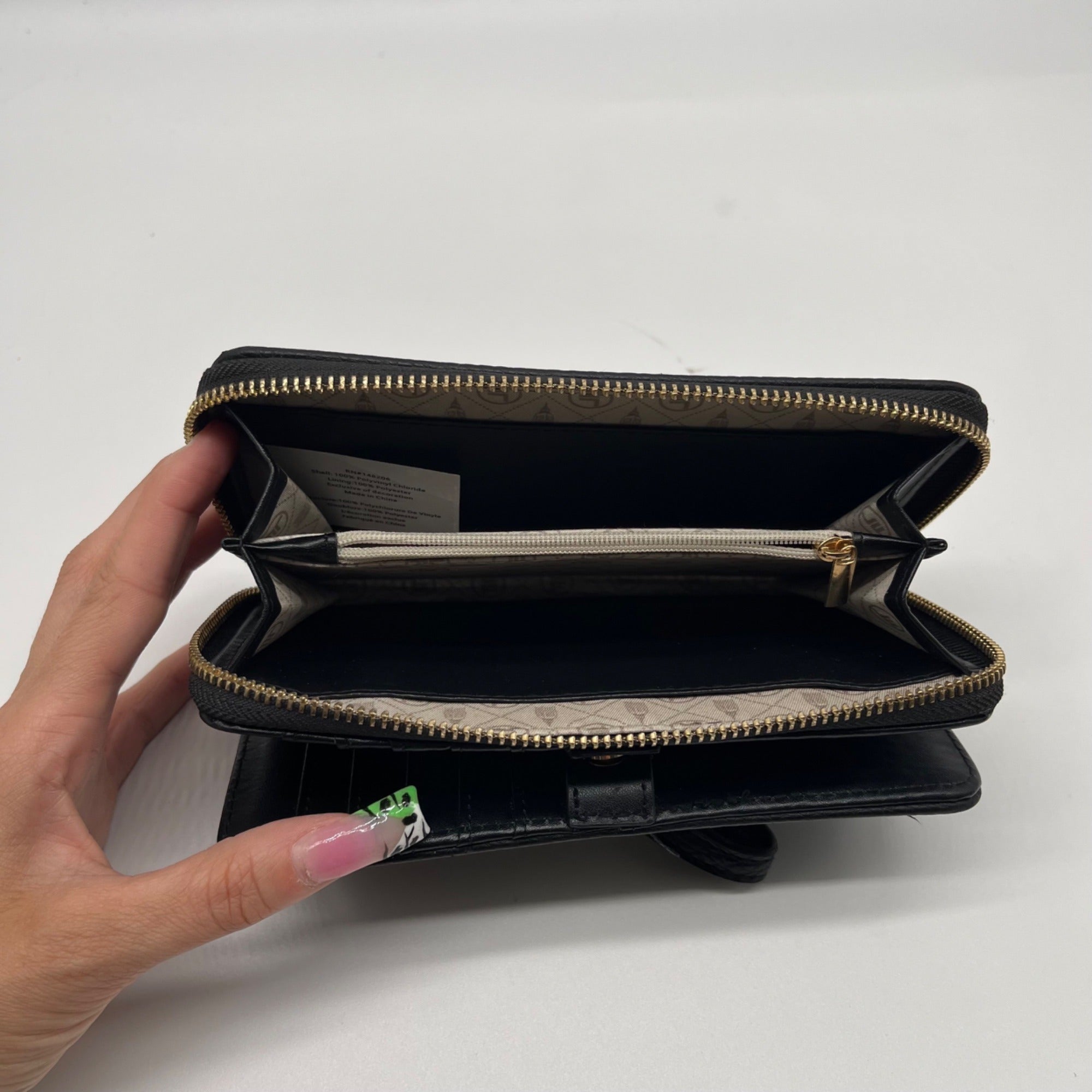 London Fog Black Leather Wallet