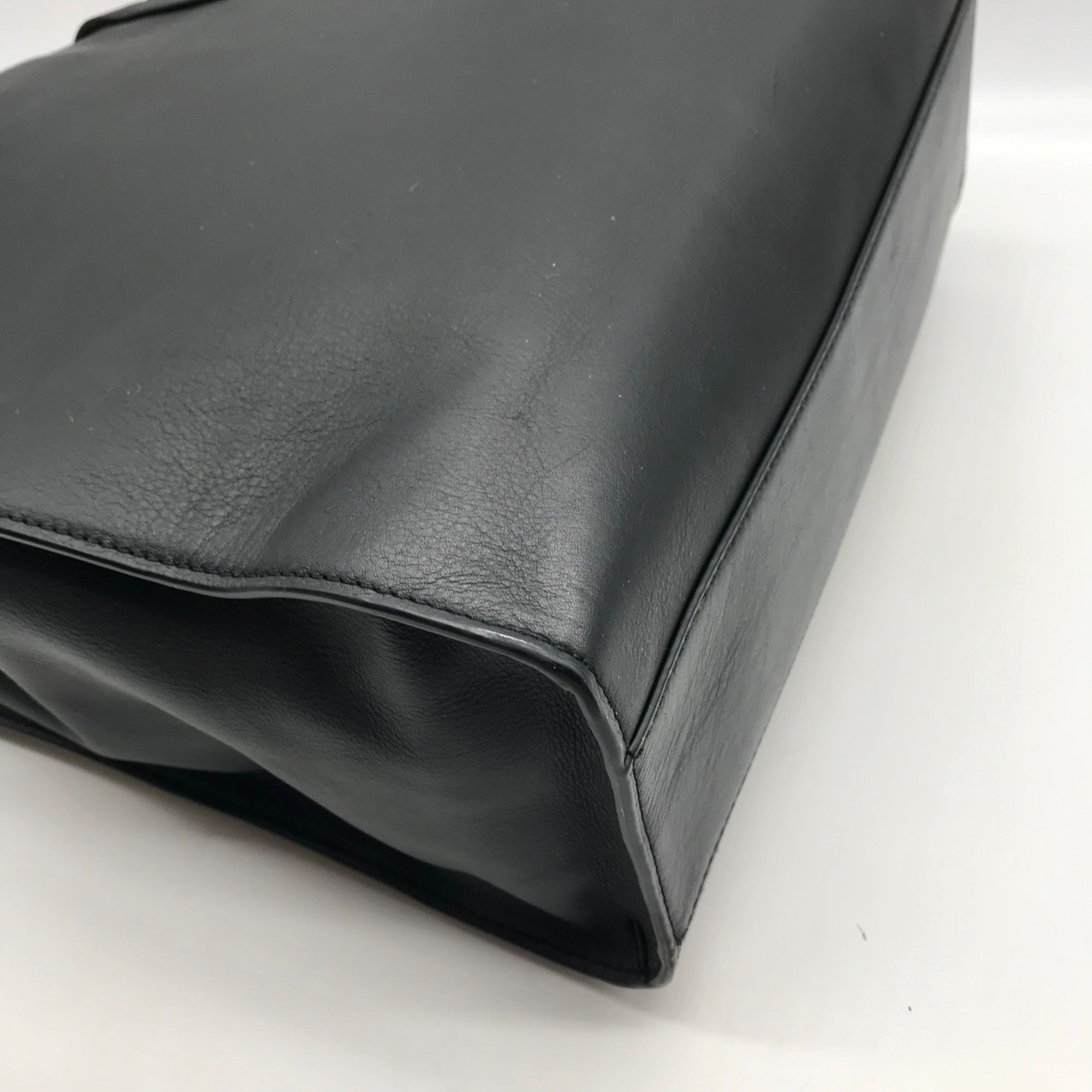 Marc Jacobs Black Snake Embossed Leather Grind Shopper Tote Bag