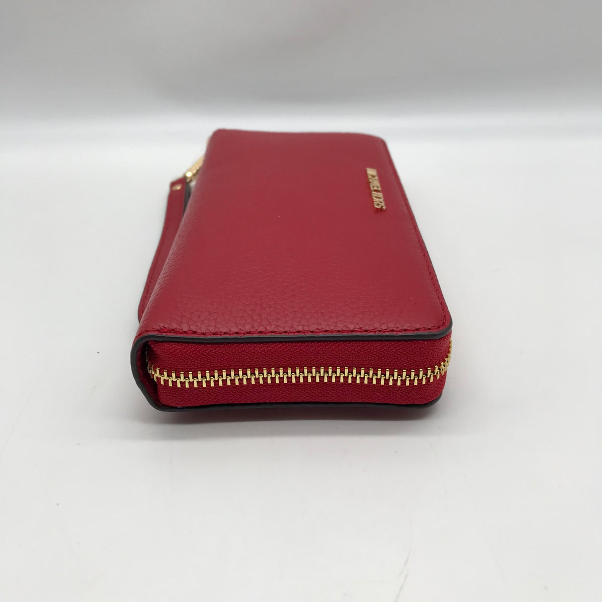 Michael Kors Red Pebbled Leather Jet Set Continental Wristlet
