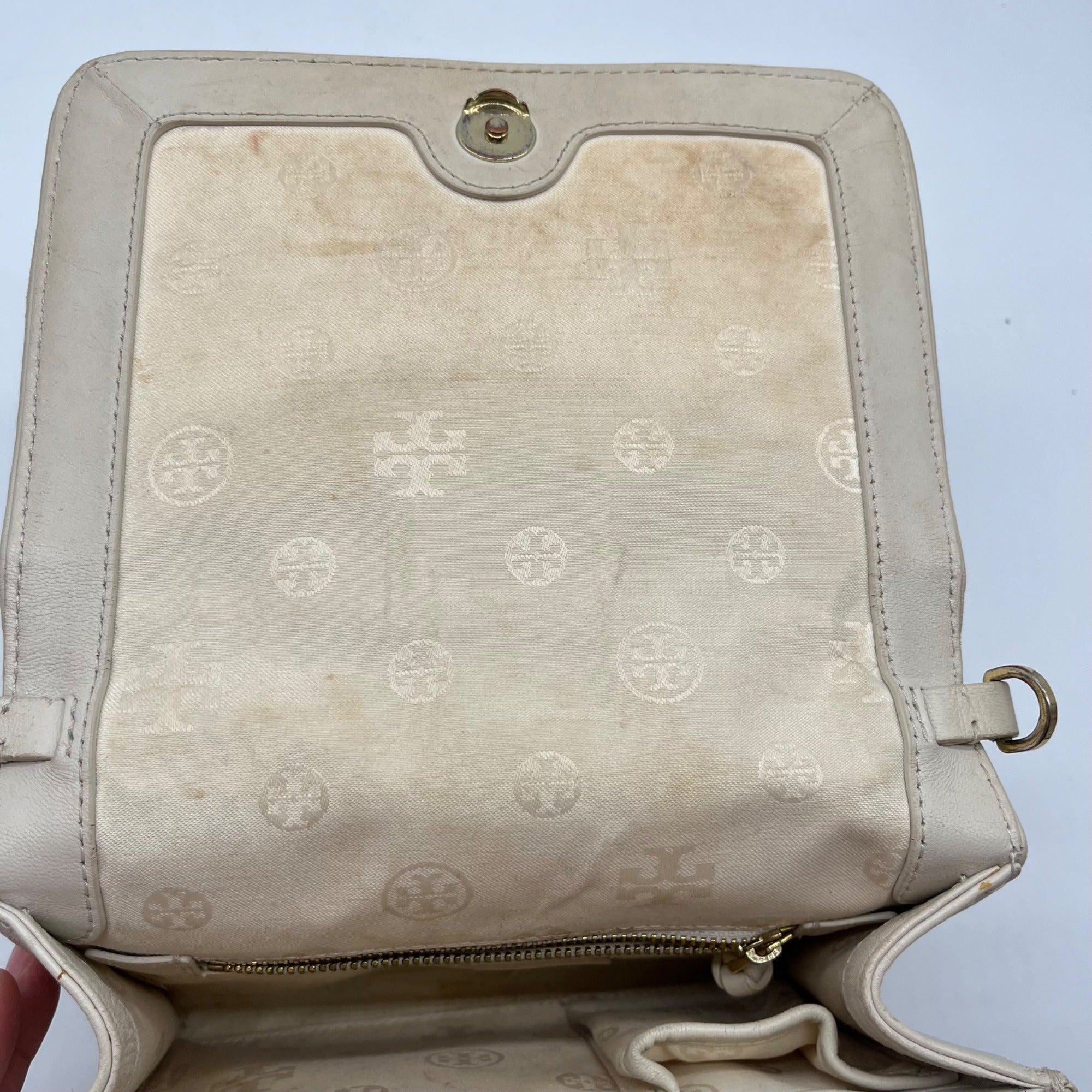 Tory Burch Ivory Leather Alexa Combo Crossbody