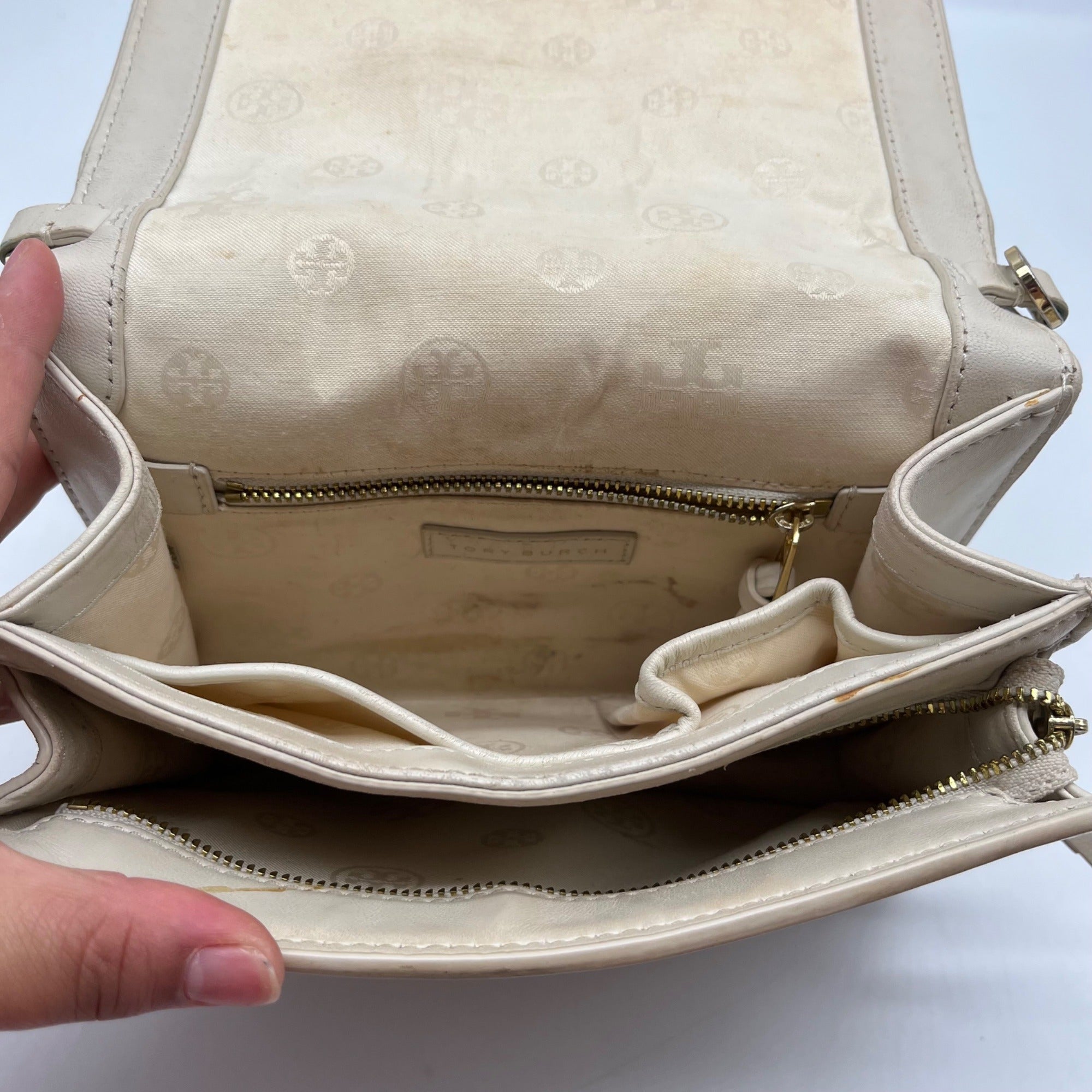 Tory Burch Ivory Leather Alexa Combo Crossbody