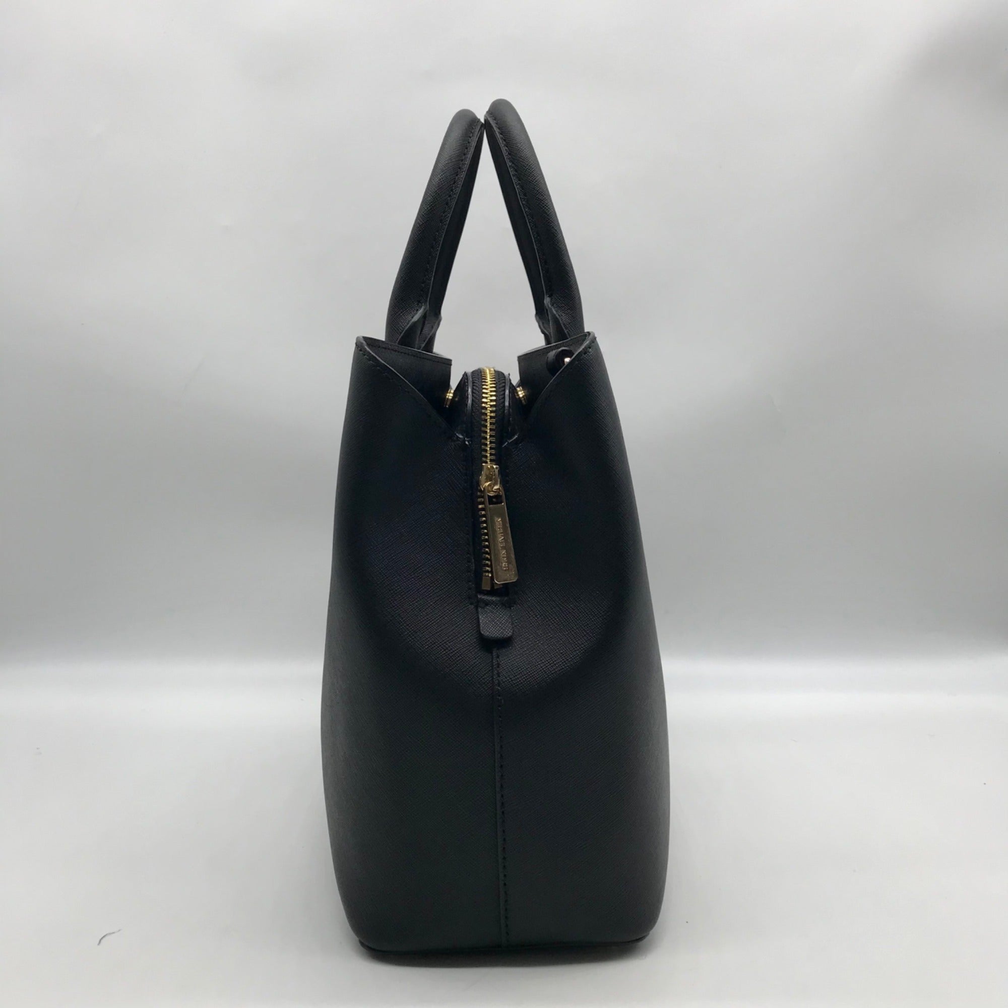 Michael Kors Black Saffiano Leather Middle Zip Savannah Convertible Tote