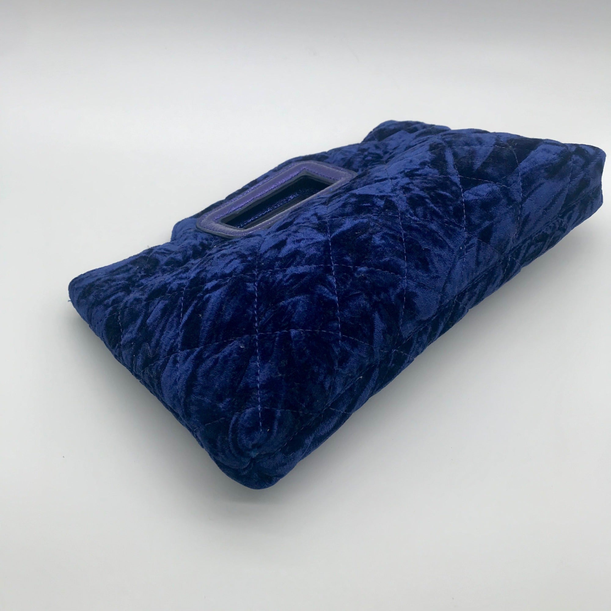 I.N.C. International Concepts Sapphire Crush Juditth Convertible Clutch