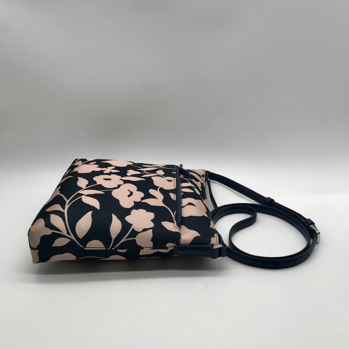 Kate Spade Blue Jae Garden Vine Flat Crossbody Bag